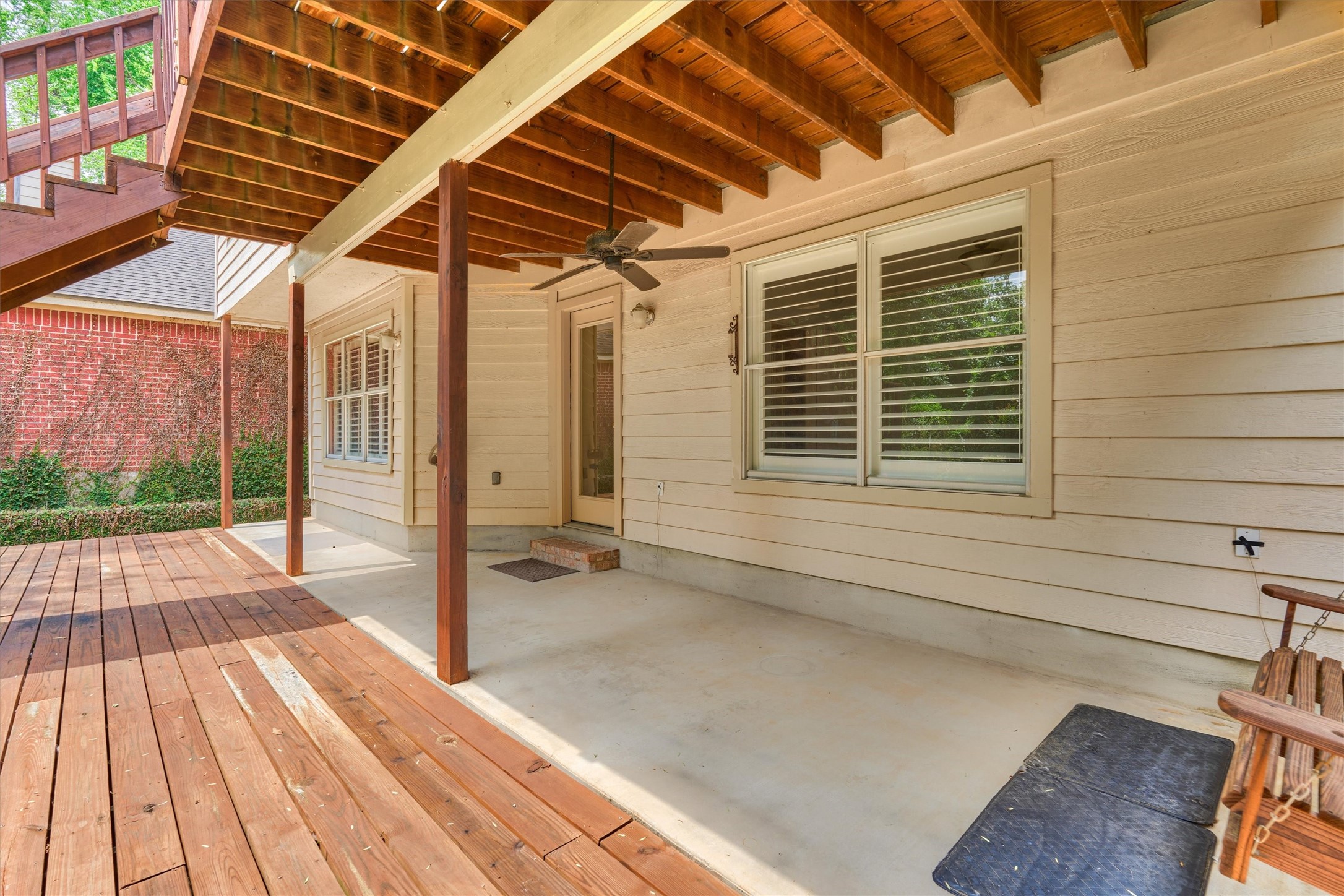 111 Harbour Town Way , Montgomery, TX, 77356 | 56051806 | Realty Texas LLC