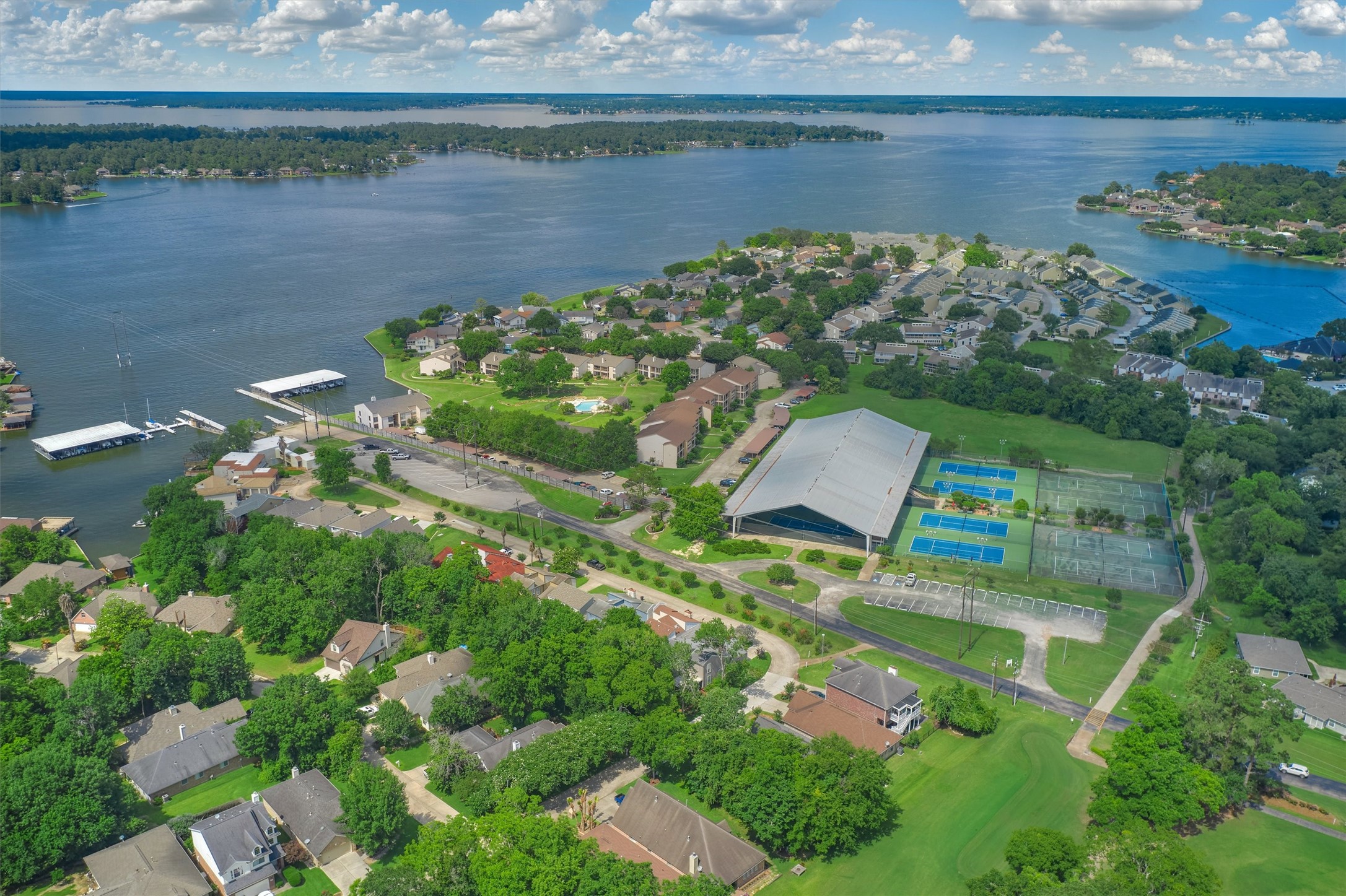 111 Harbour Town Way , Montgomery, TX, 77356 | 56051806 | Realty Texas LLC