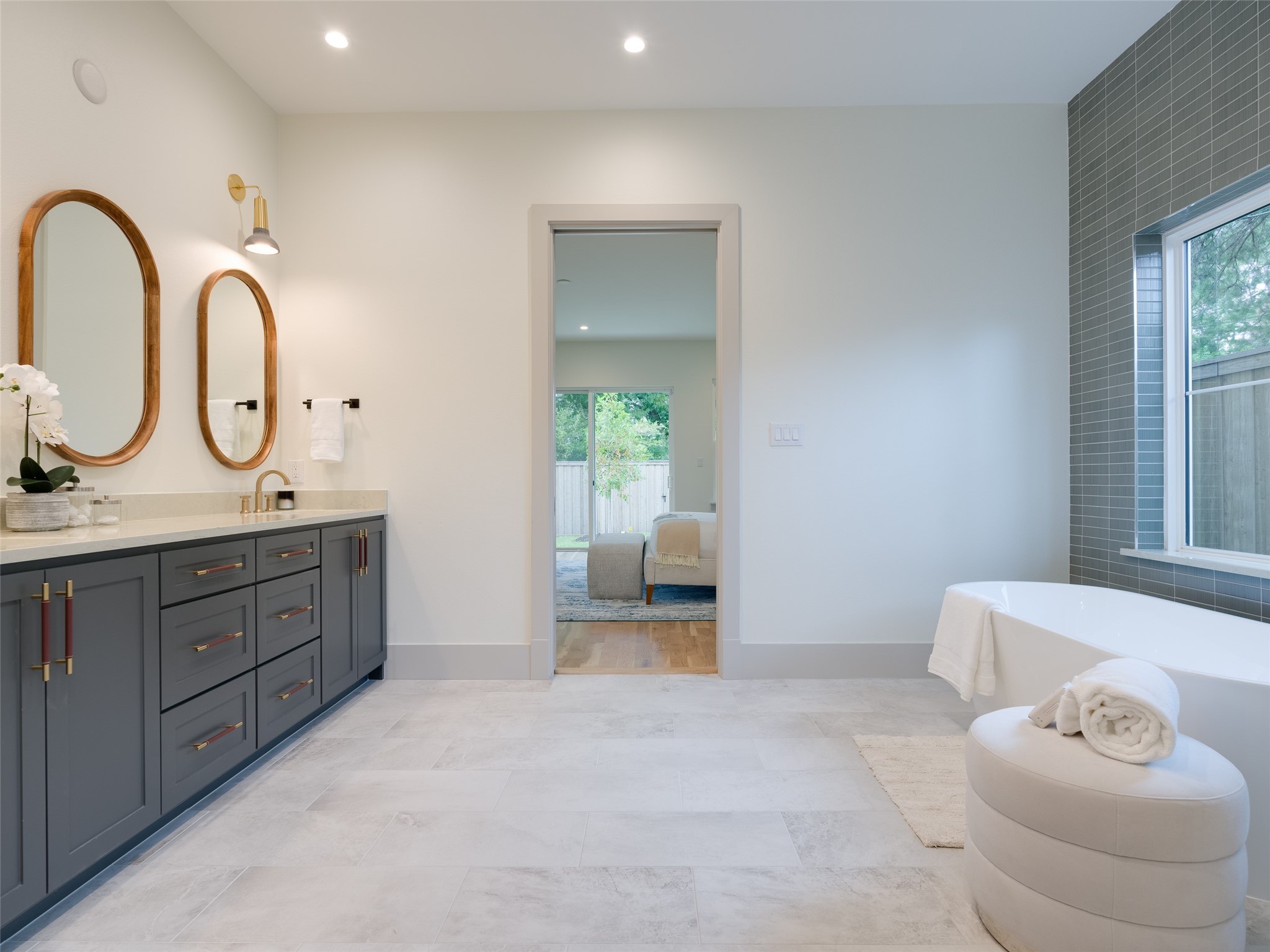 9425 Lenel Place , Dallas, TX, 75220 | 20617932 | Realty Texas LLC
