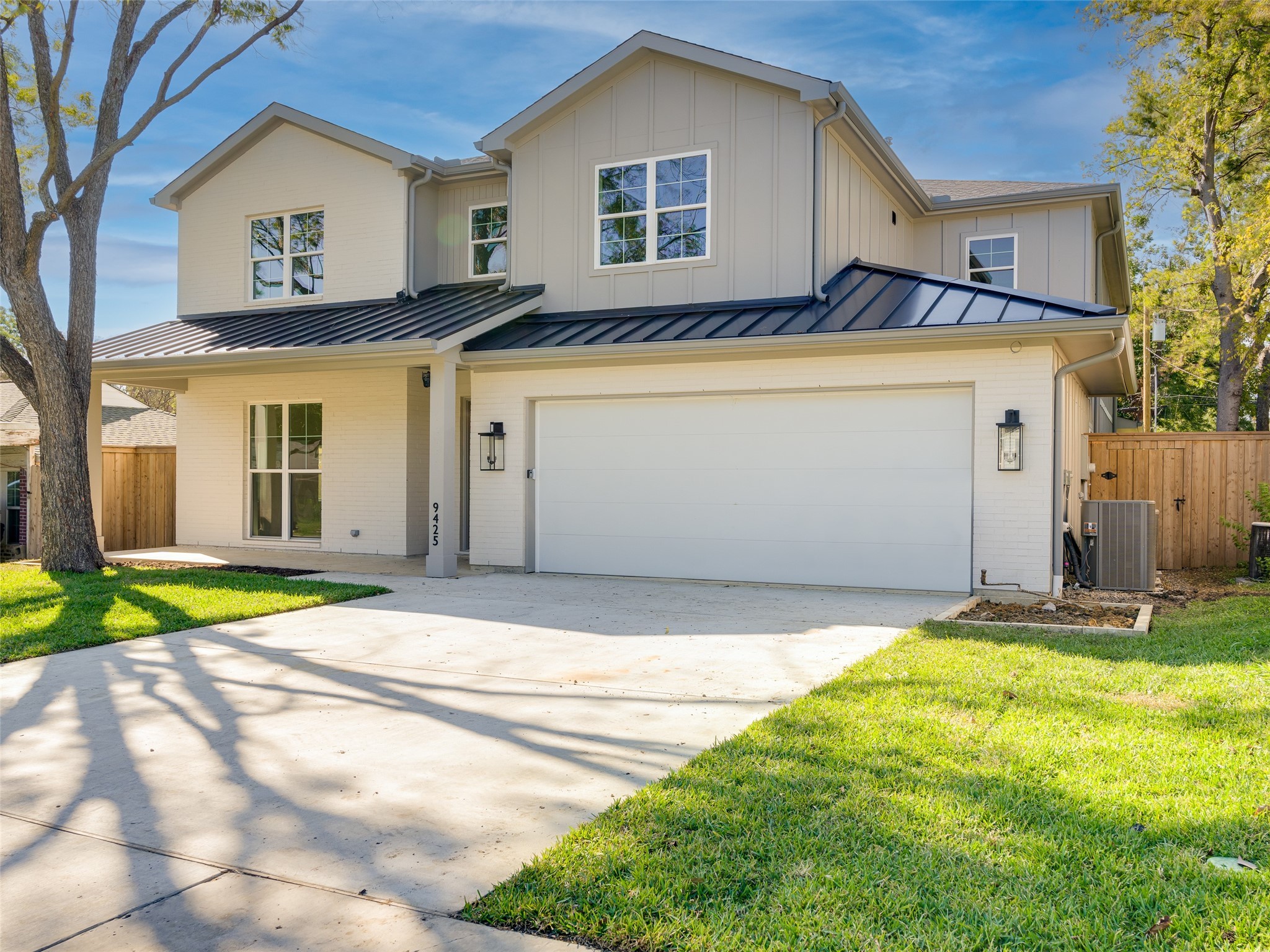 9425 Lenel Place , Dallas, TX, 75220 | 20617932 | Realty Texas LLC