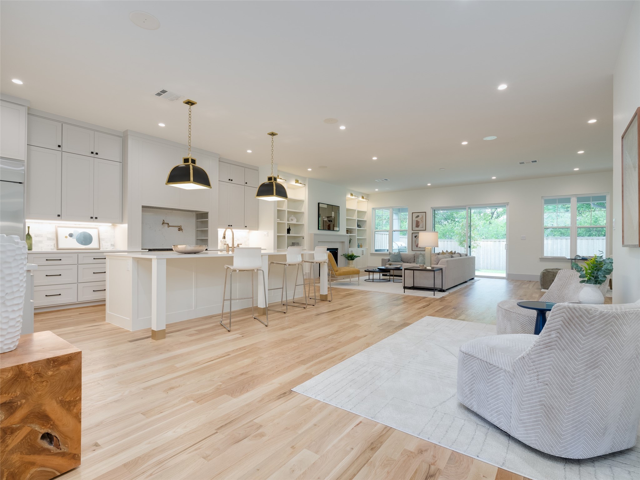 9425 Lenel Place , Dallas, TX, 75220 | 20617932 | Realty Texas LLC