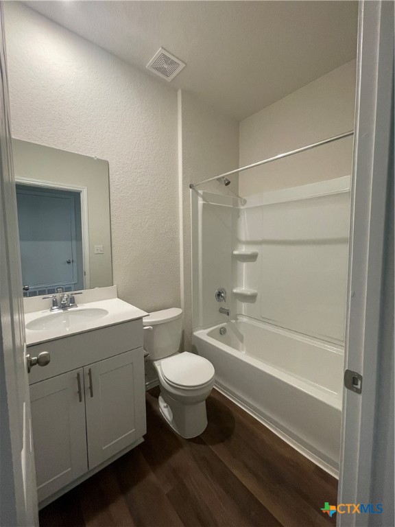 4109 Paddock Trail , Seguin, TX, 78155 | 544432 | Realty Texas LLC