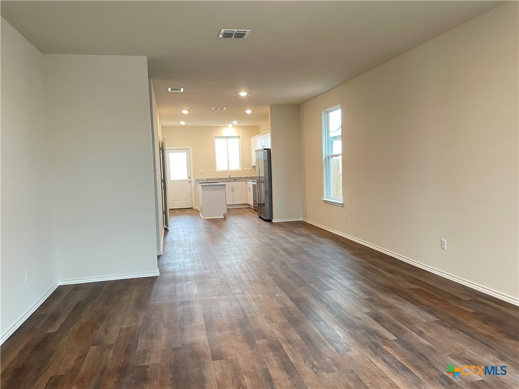 4109 Paddock Trail , Seguin, TX, 78155 | 544432 | Realty Texas LLC