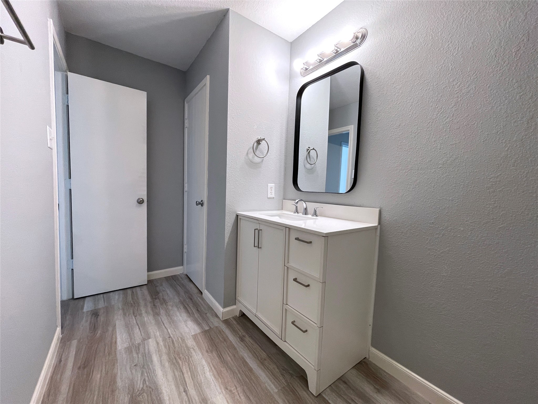 9515 Narnia Springs Court , Houston, TX, 77075 | 83000235 | Realty Texas LLC