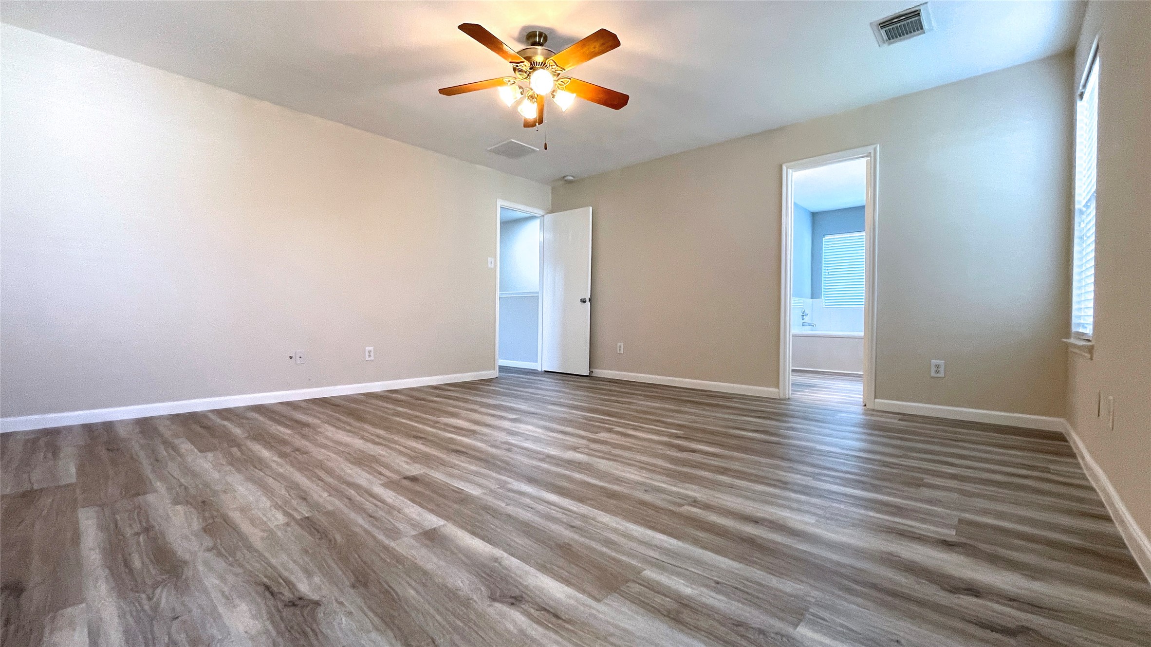 9515 Narnia Springs Court , Houston, TX, 77075 | 83000235 | Realty Texas LLC