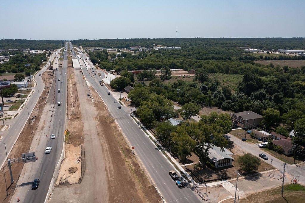 905 College Street , Bastrop, TX, 78602 | 3892846 | Realty Texas LLC