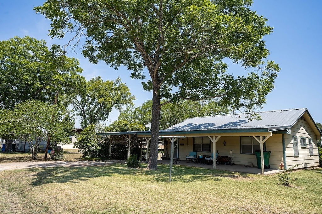 905 College Street , Bastrop, TX, 78602 | 91781649 | Realty Texas LLC
