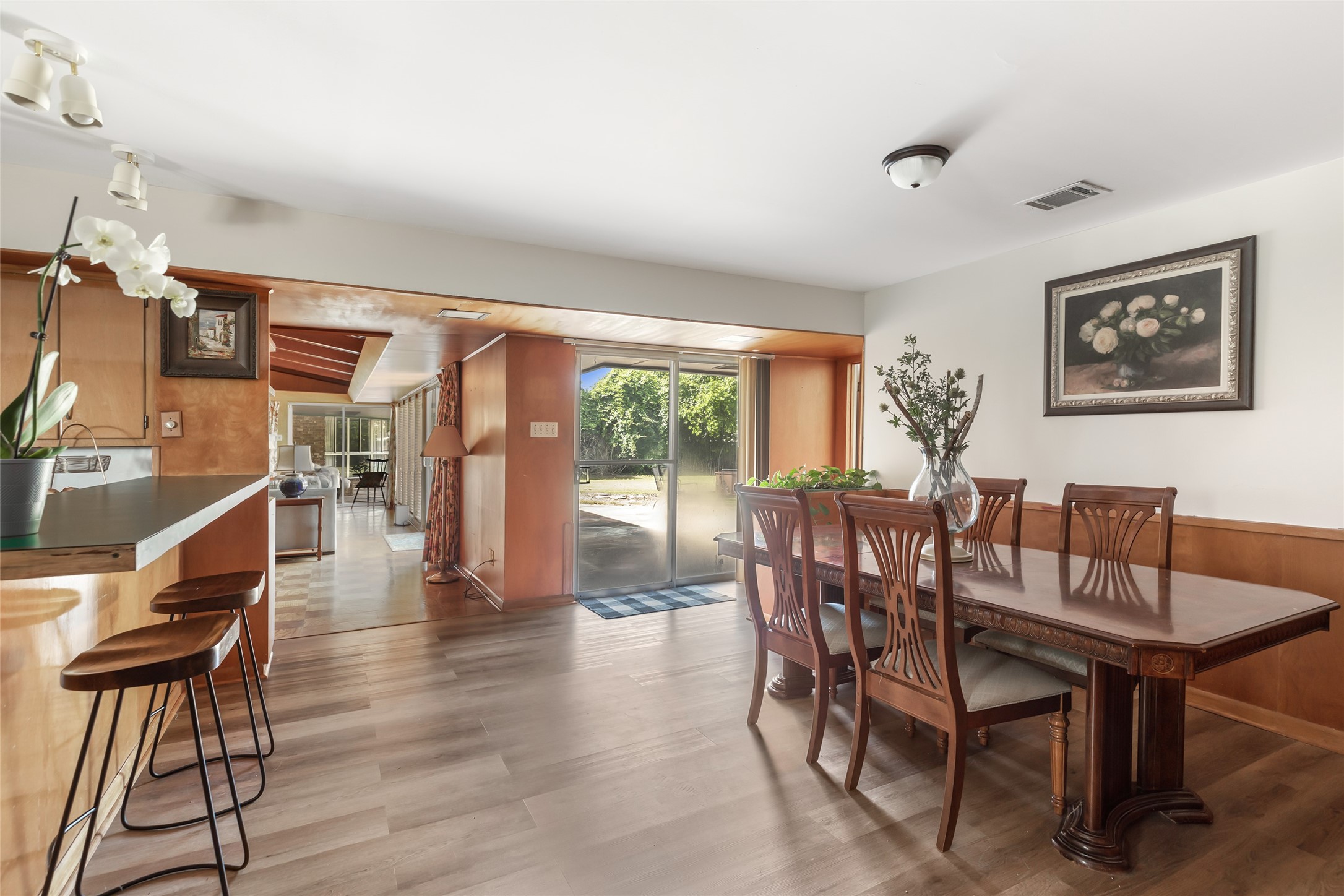 617 Crockett Street , Liberty, TX, 77575 | 50793877 | Realty Texas LLC