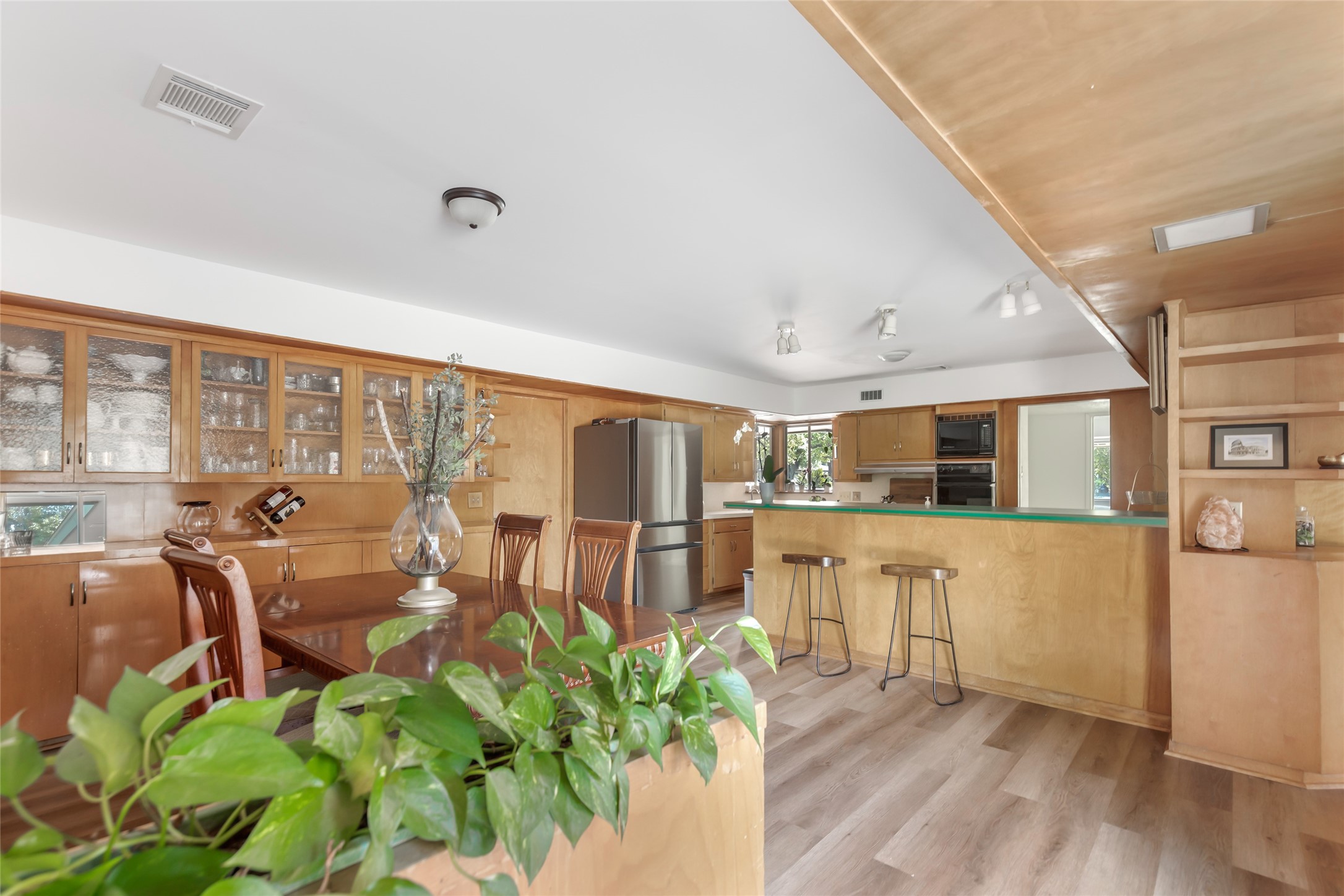 617 Crockett Street , Liberty, TX, 77575 | 50793877 | Realty Texas LLC