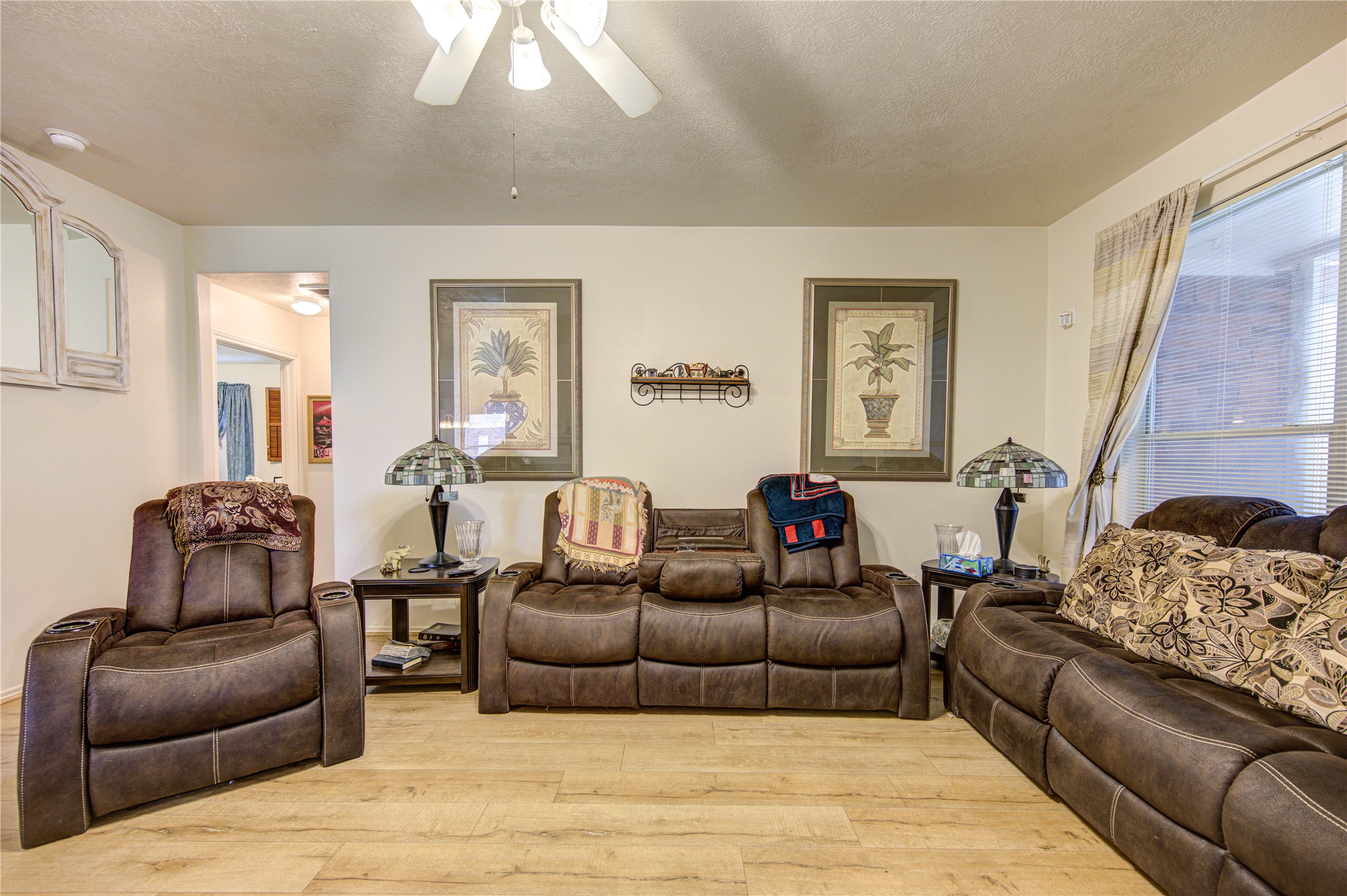 209 Colony Lake Lane , League City, TX, 77539 | 29473484 | Realty Texas LLC