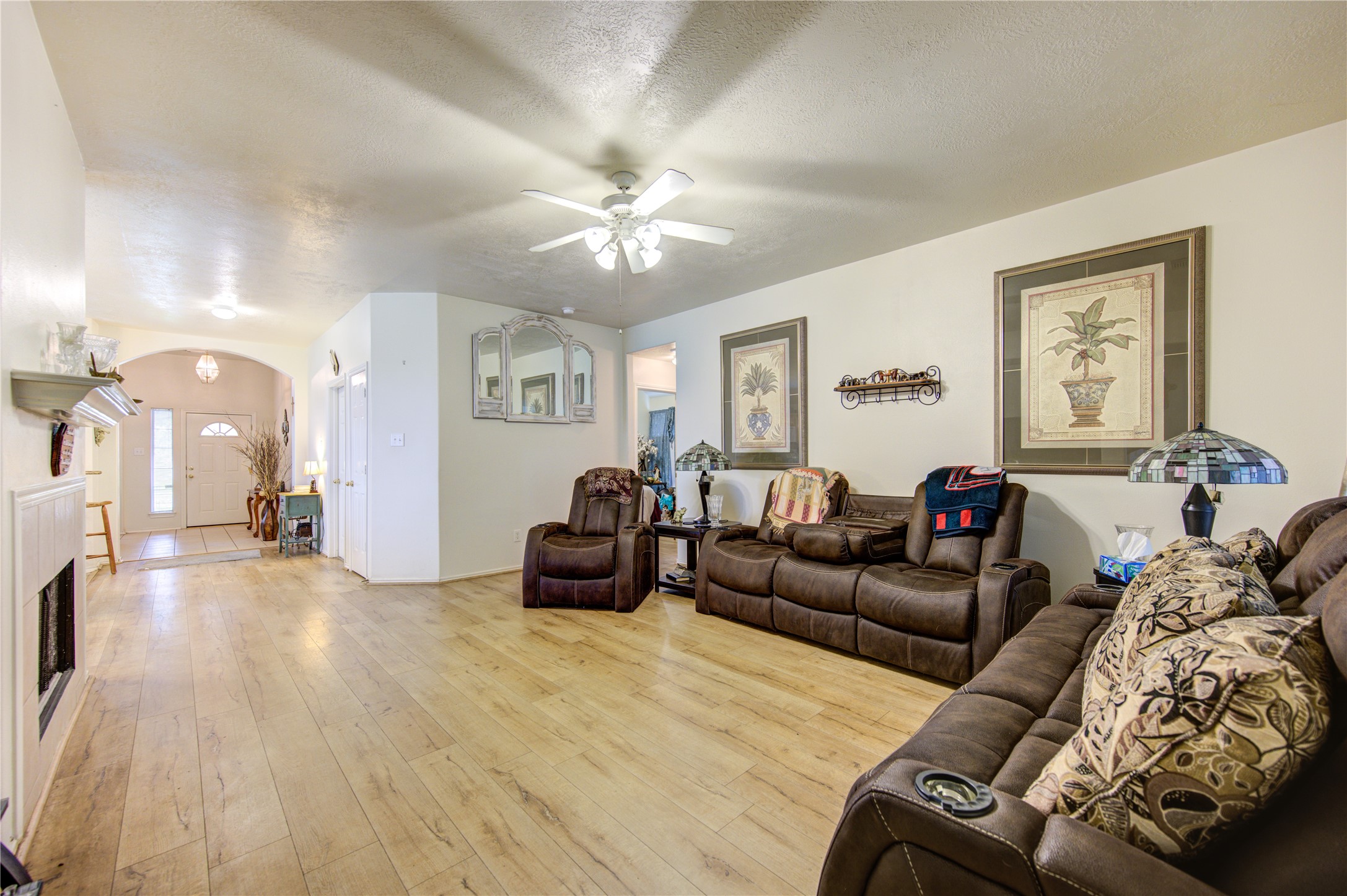 209 Colony Lake Lane , League City, TX, 77539 | 29473484 | Realty Texas LLC