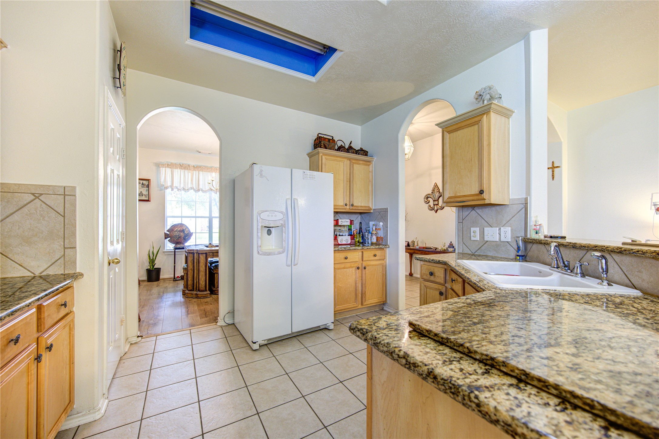 209 Colony Lake Lane , League City, TX, 77539 | 29473484 | Realty Texas LLC