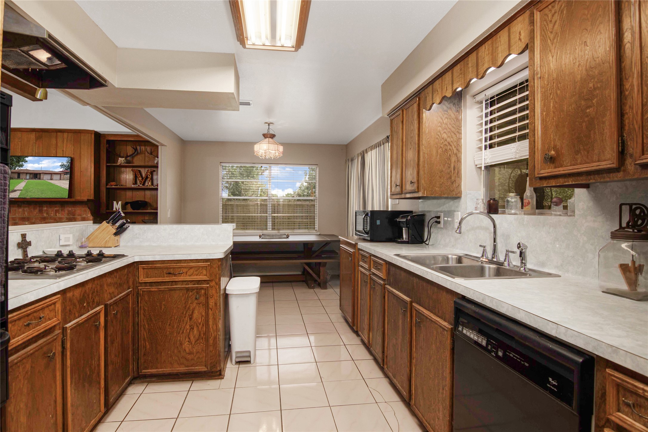 6403 Crestford Lane , Pasadena, TX, 77505 | 26167191 | Realty Texas LLC