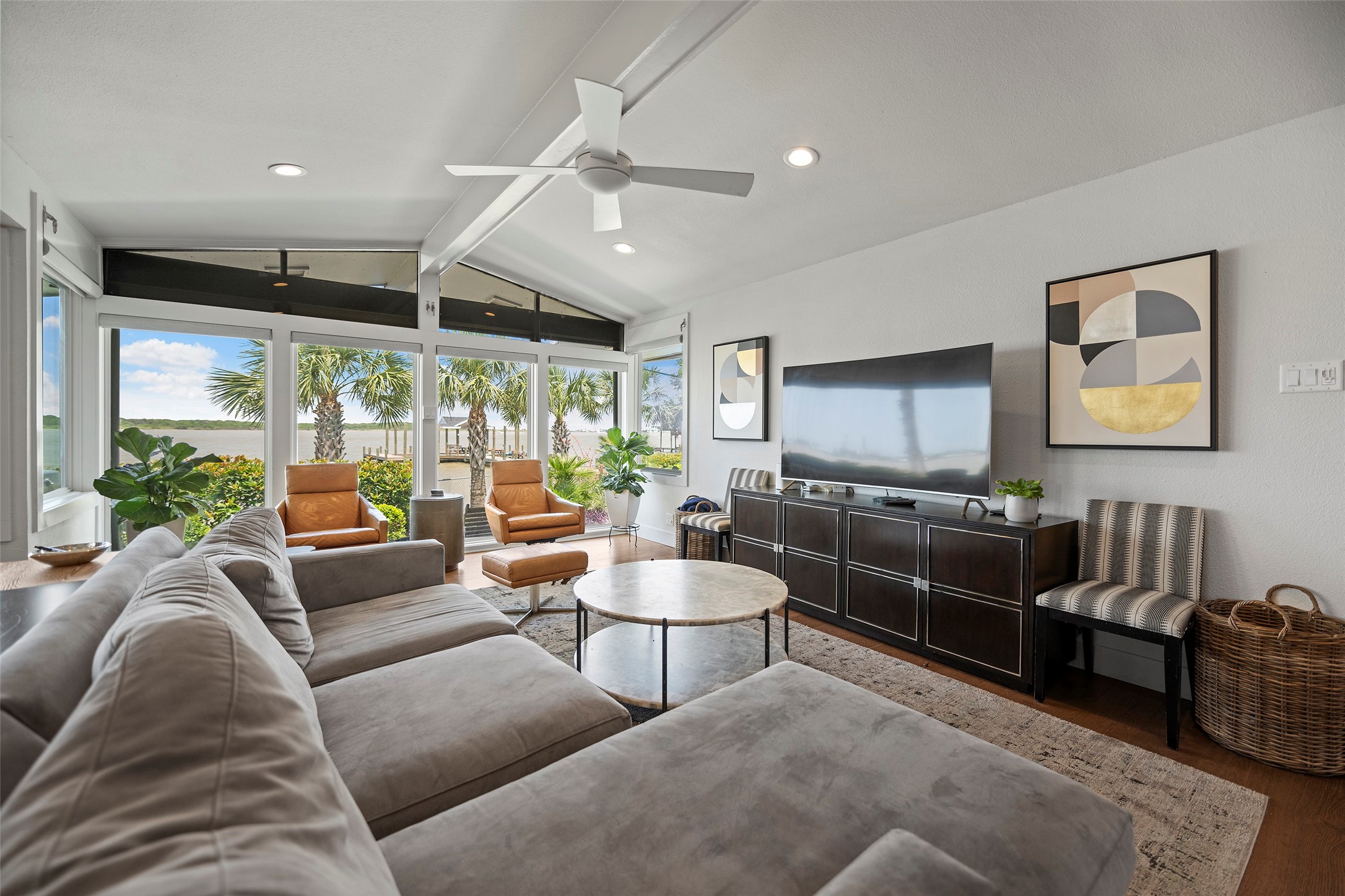 1309 Harbor View Drive , Galveston, TX, 77550 | 42684140 | Realty Texas LLC