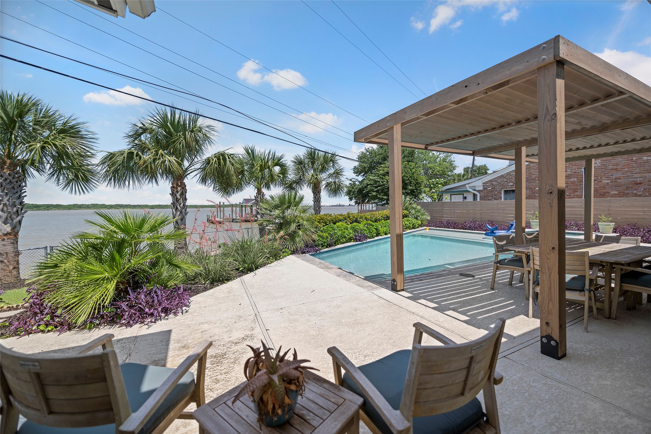 1309 Harbor View Drive , Galveston, TX, 77550 | 42684140 | Realty Texas LLC