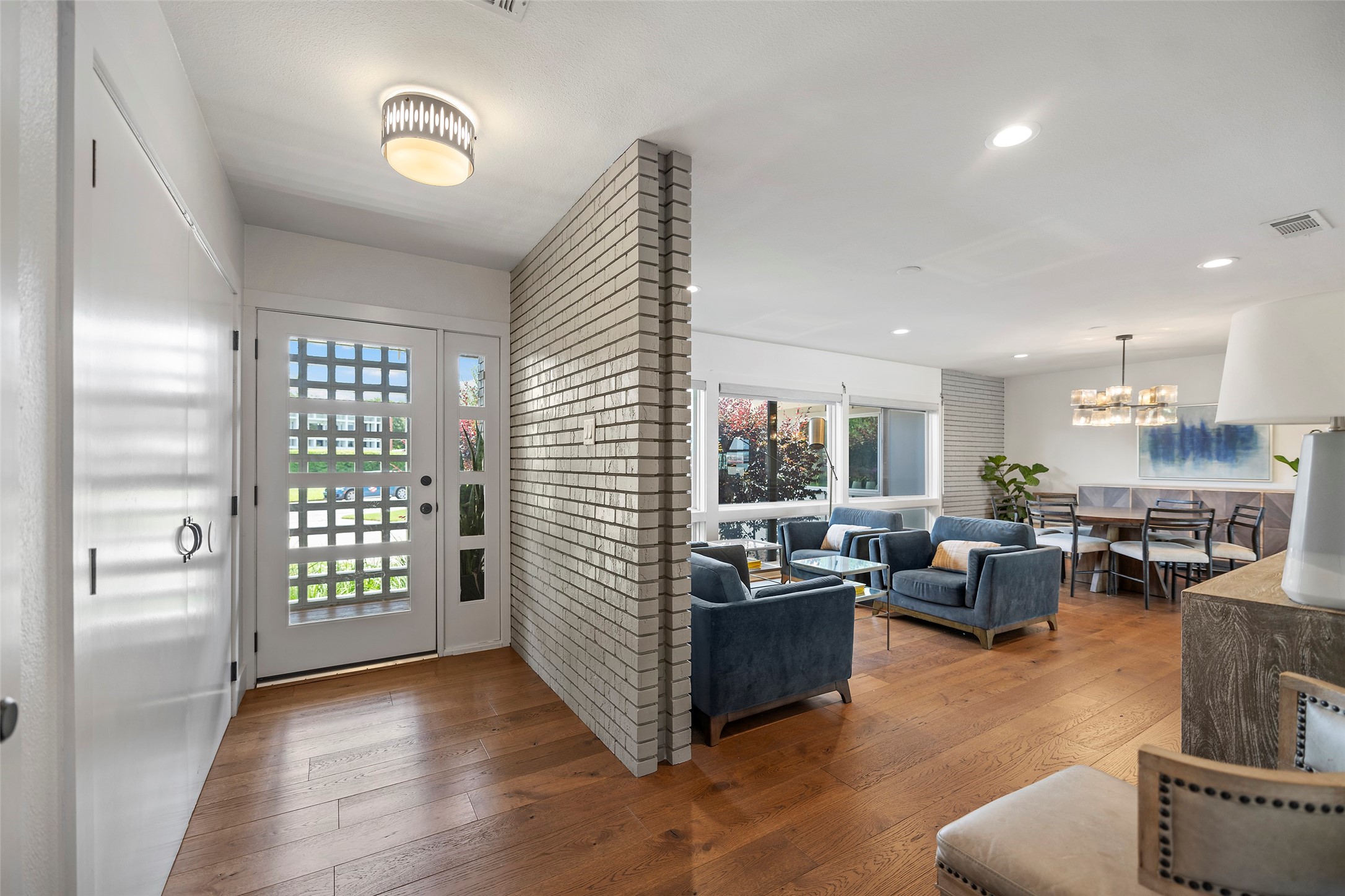 1309 Harbor View Drive , Galveston, TX, 77550 | 42684140 | Realty Texas LLC