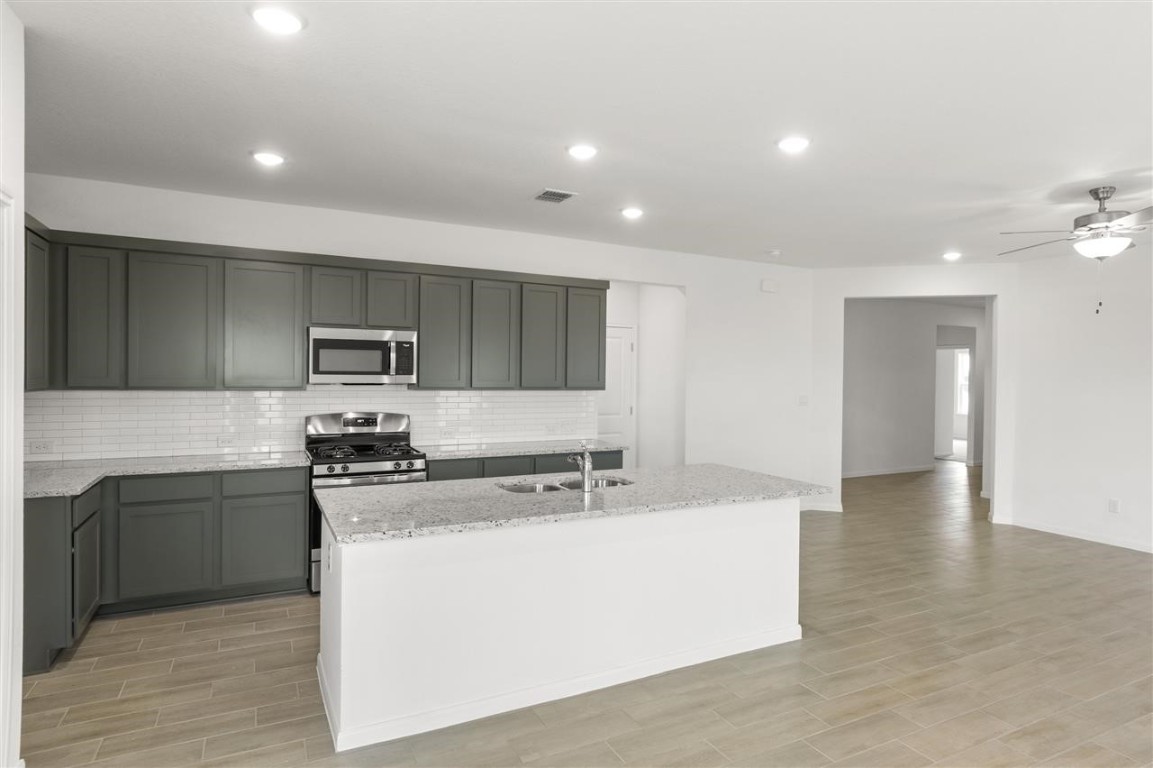 204 Canyon Live Oak , Seguin, TX, 78155 | 6548984 | Realty Texas LLC