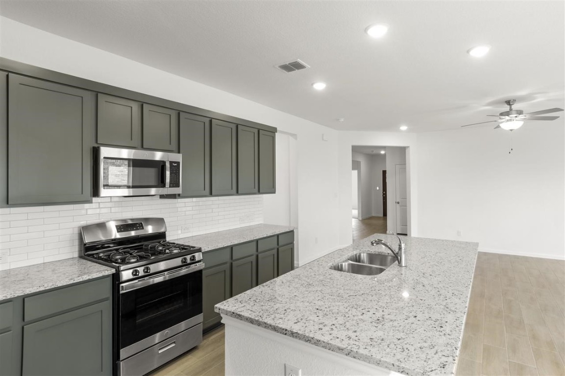 204 Canyon Live Oak , Seguin, TX, 78155 | 6548984 | Realty Texas LLC