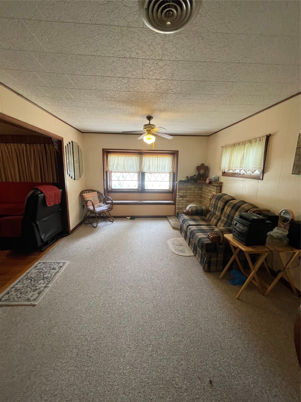 1016 Hanover Street , Edna, TX, 77957 | 30046840 | Realty Texas LLC