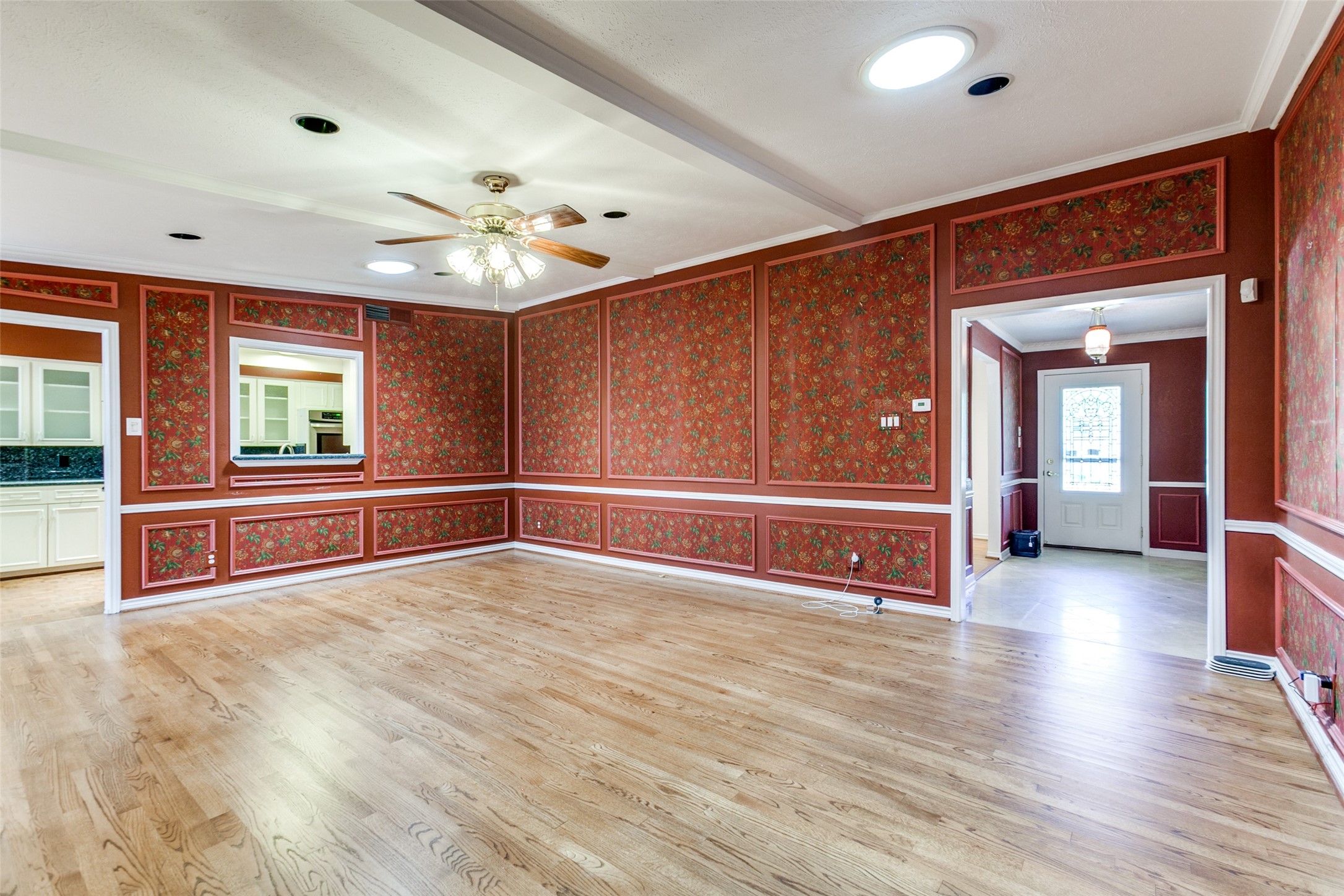 7928 Roundrock Road , Dallas, TX, 75248 | 20621438 | Realty Texas LLC
