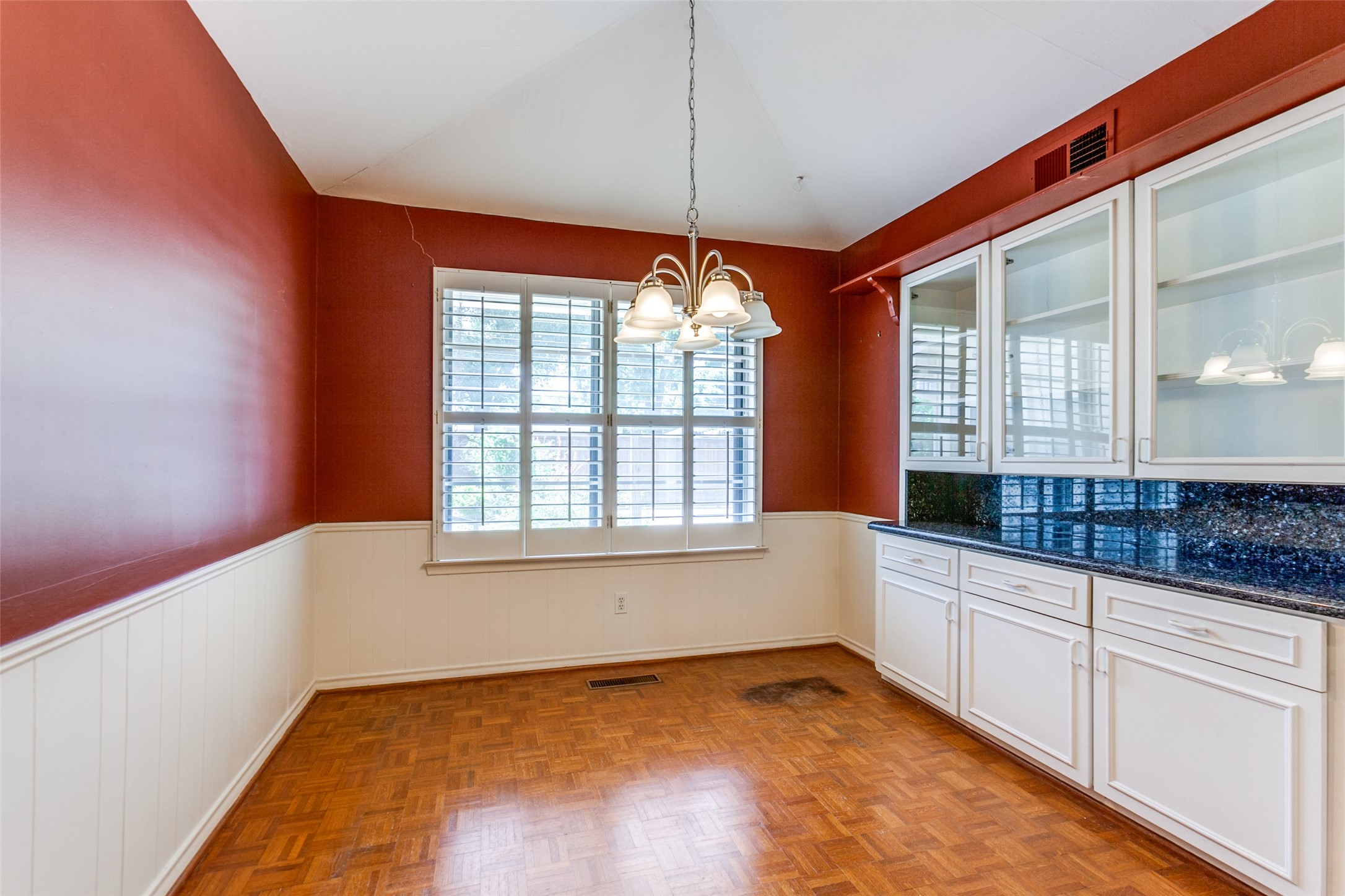 7928 Roundrock Road , Dallas, TX, 75248 | 20621438 | Realty Texas LLC