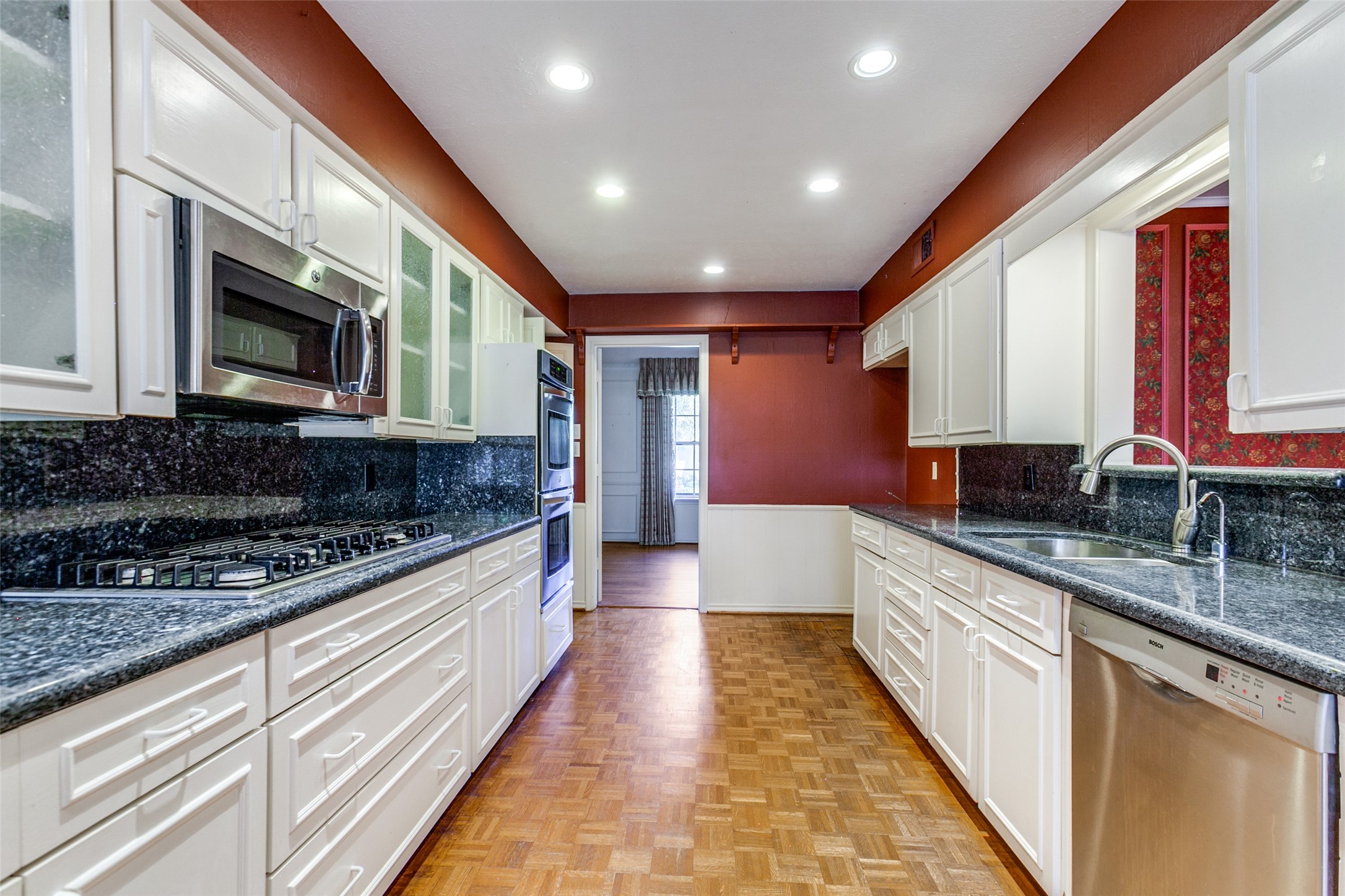 7928 Roundrock Road , Dallas, TX, 75248 | 20621438 | Realty Texas LLC