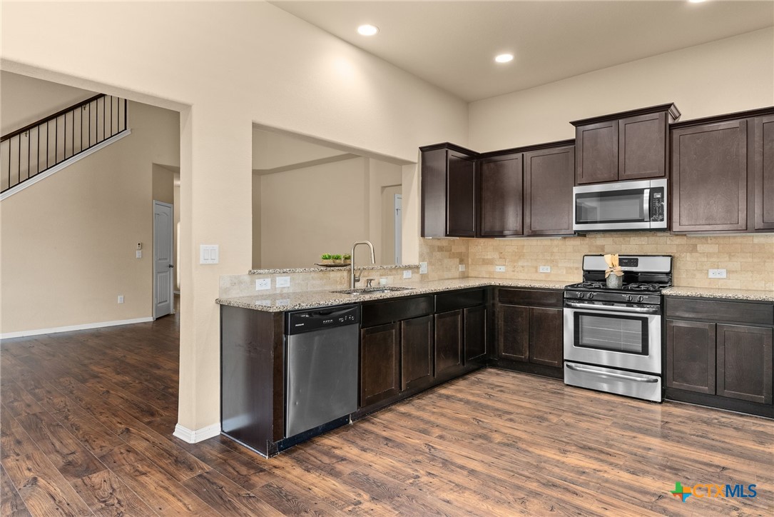 204 Serrano Street , Georgetown, TX, 78628 | 544978 | Realty Texas LLC