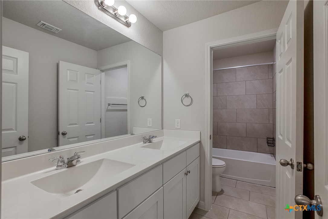 221 Treble Knoll , Spring Branch, TX, 78070 | 545022 | Realty Texas LLC