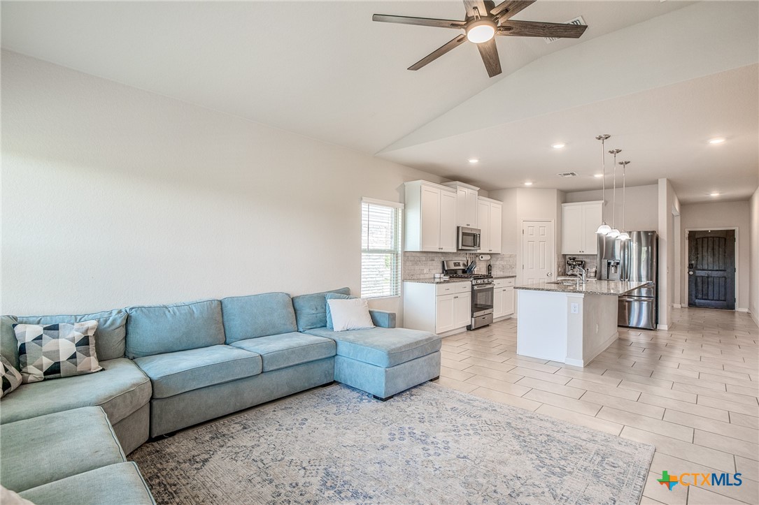 221 Treble Knoll , Spring Branch, TX, 78070 | 545022 | Realty Texas LLC