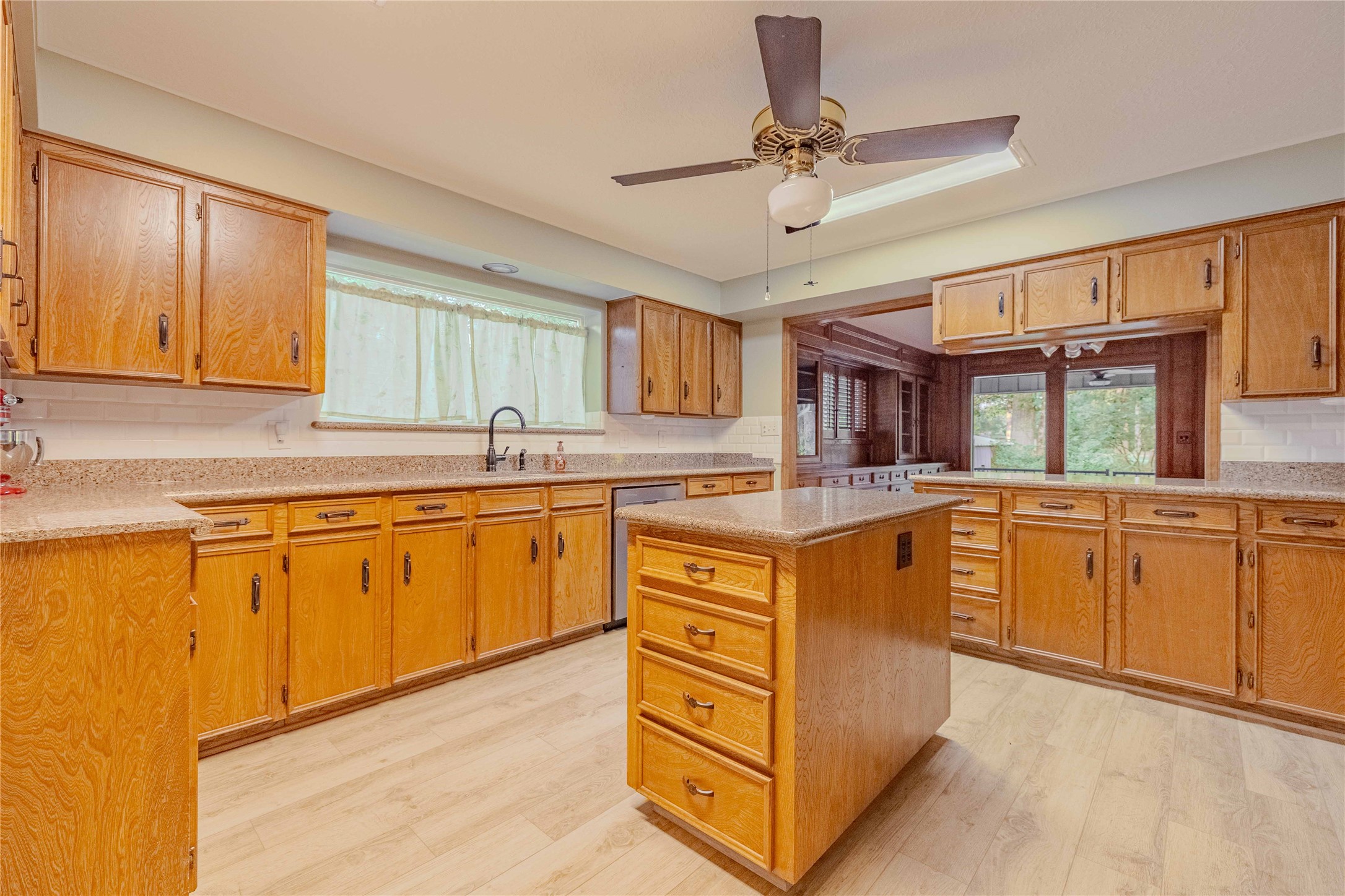 35 Winged Foot Drive , Conroe, TX, 77304 | 22952505 | Realty Texas LLC