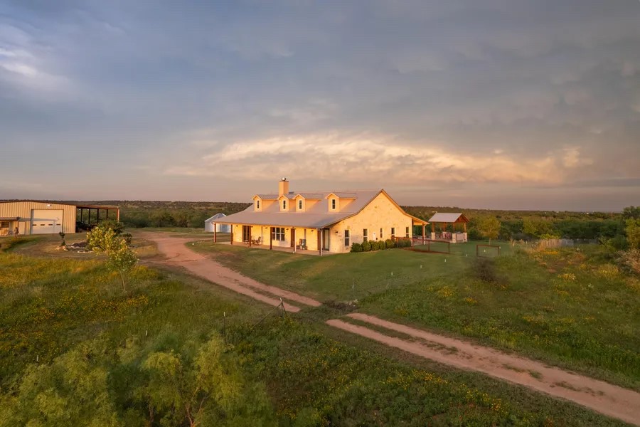 1895 N US Hwy 87 , Mason, TX, 76856 | 7631618 | Realty Texas LLC