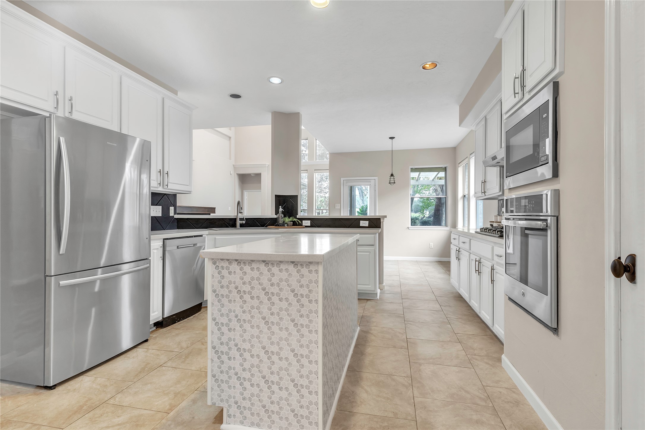 2318 Fairway Pointe Drive , League City, TX, 77573 | 84229530 | Realty Texas LLC