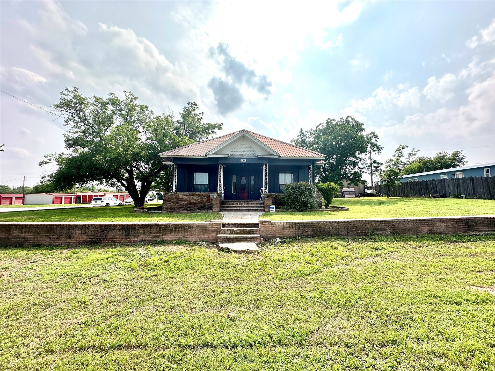 901 NW Front Street, Goldthwaite, TX, 76844 | 20626116 | Realty Texas LLC