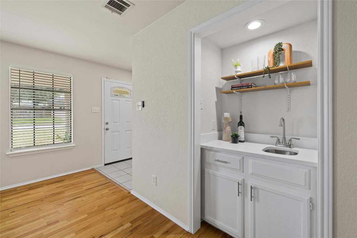 1706 Lightfoot Drive , Round Rock, TX, 78681 | 7801840 | Realty Texas LLC