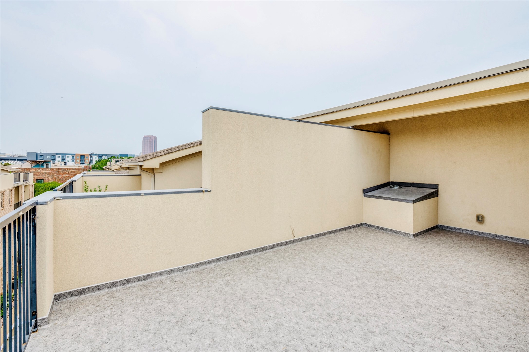 1307 Palm Springs Lane , Dallas, TX, 75204 | 20626048 | Realty Texas LLC