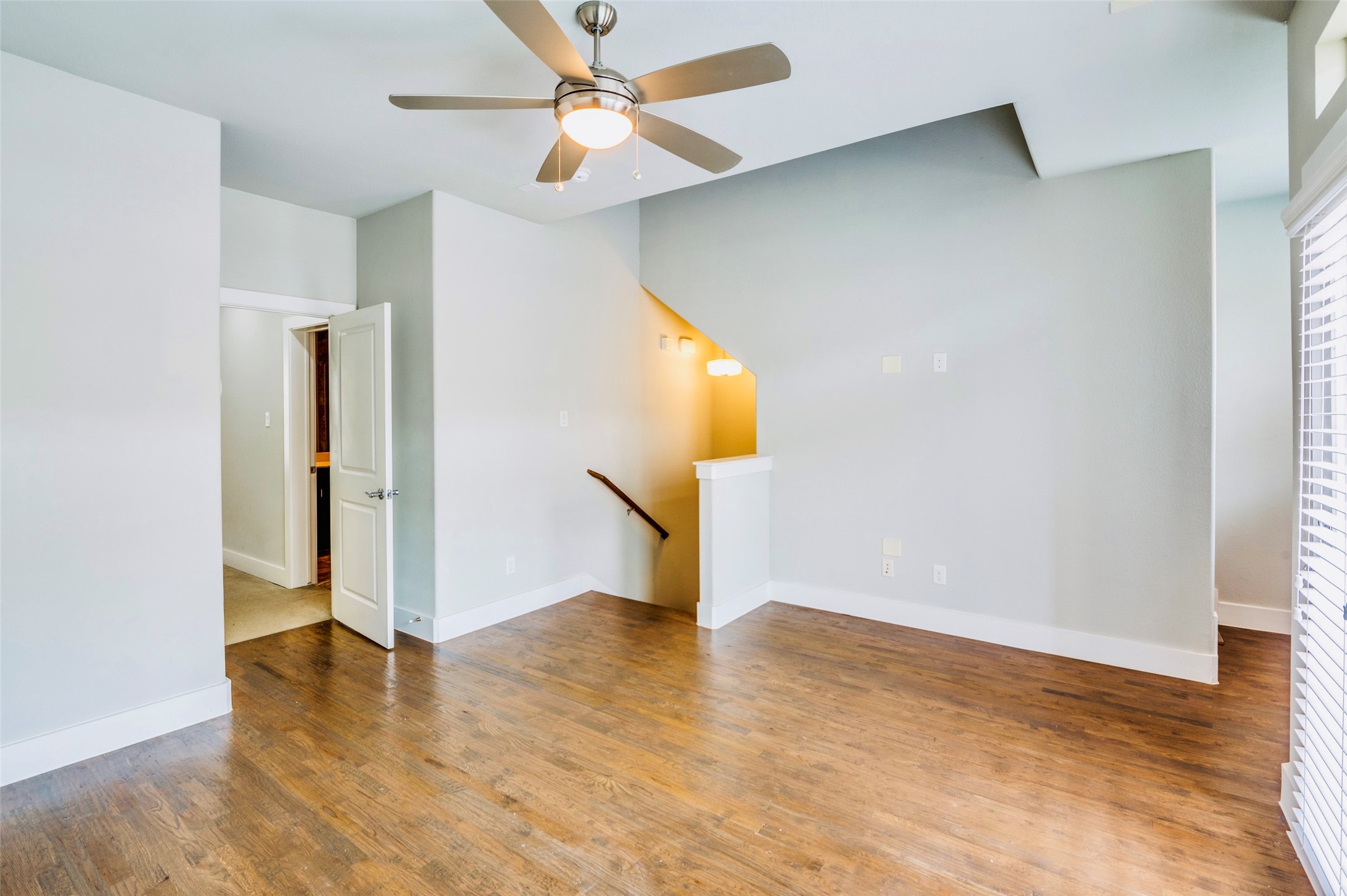 1307 Palm Springs Lane , Dallas, TX, 75204 | 20626048 | Realty Texas LLC