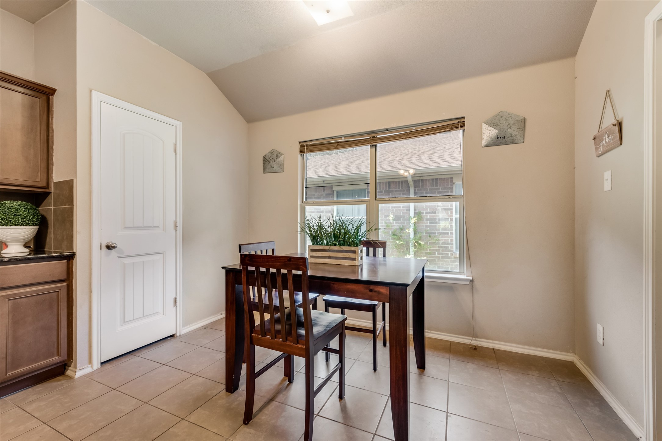 1450 Carsen Way , Lancaster, TX, 75146 | 20625070 | Realty Texas LLC