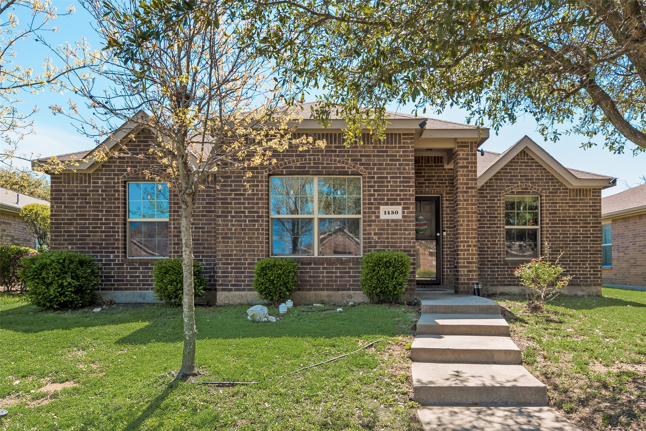 1450 Carsen Way , Lancaster, TX, 75146 | 20625070 | Realty Texas LLC