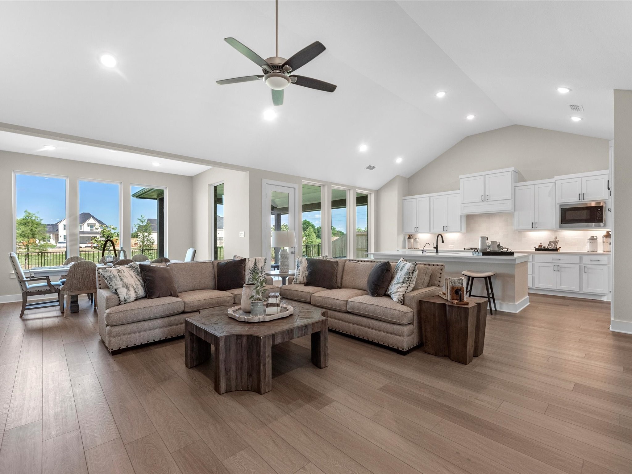 7306 New Pecan , Fulshear, TX, 77441 | 69333379 | Realty Texas LLC