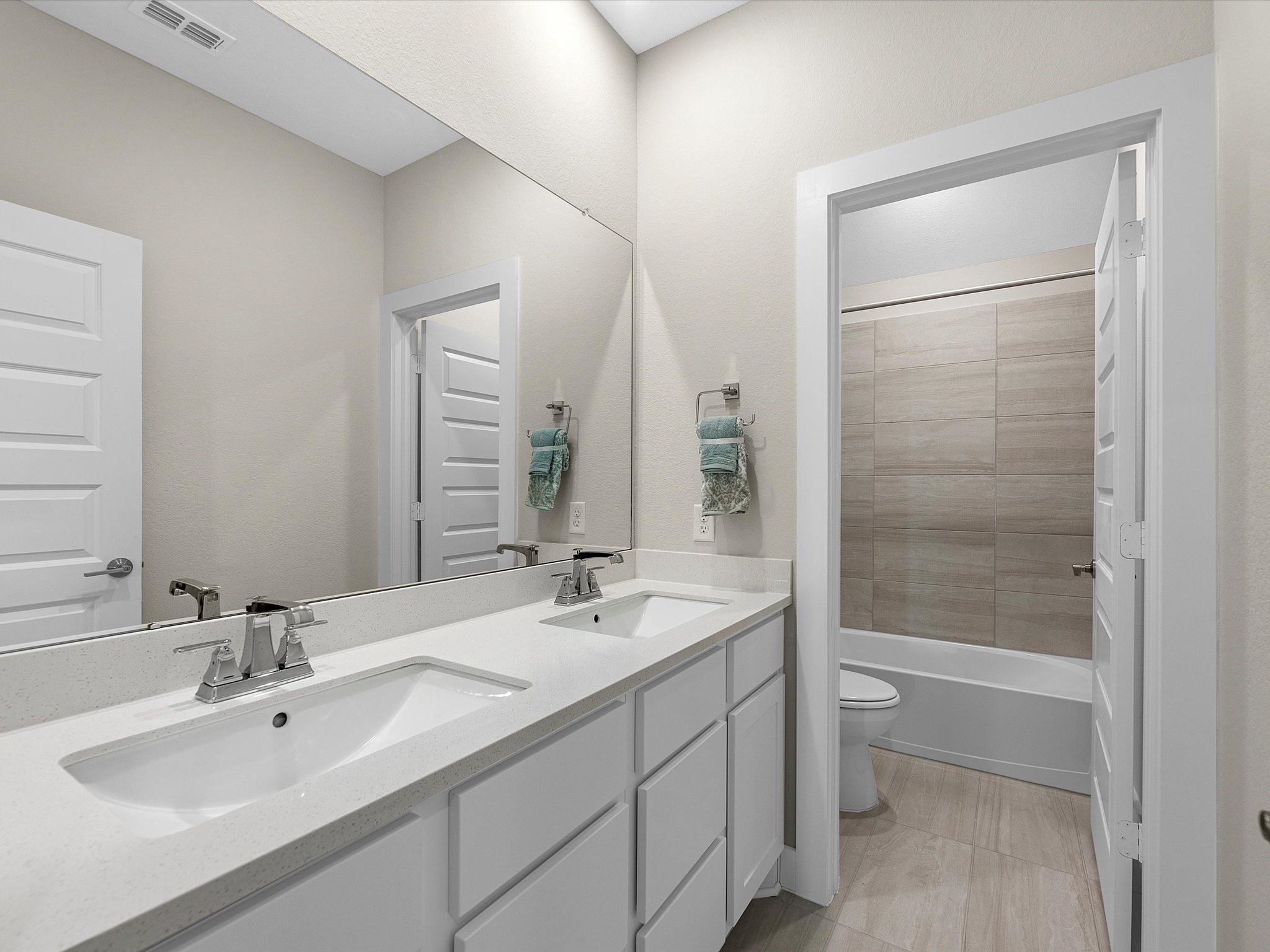 7306 New Pecan , Fulshear, TX, 77441 | 69333379 | Realty Texas LLC