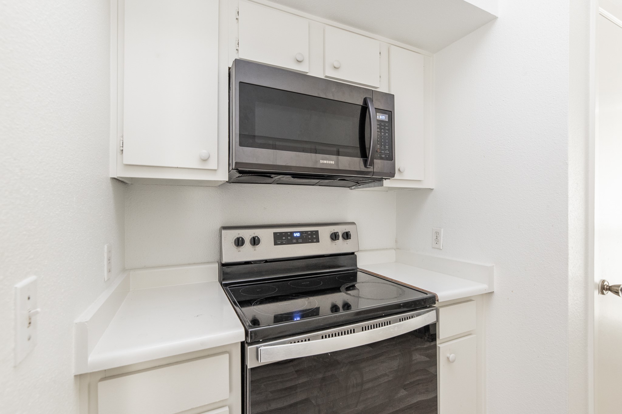 1915 Augusta Drive 6 , Houston, TX, 77057 | 3725219 | Realty Texas LLC