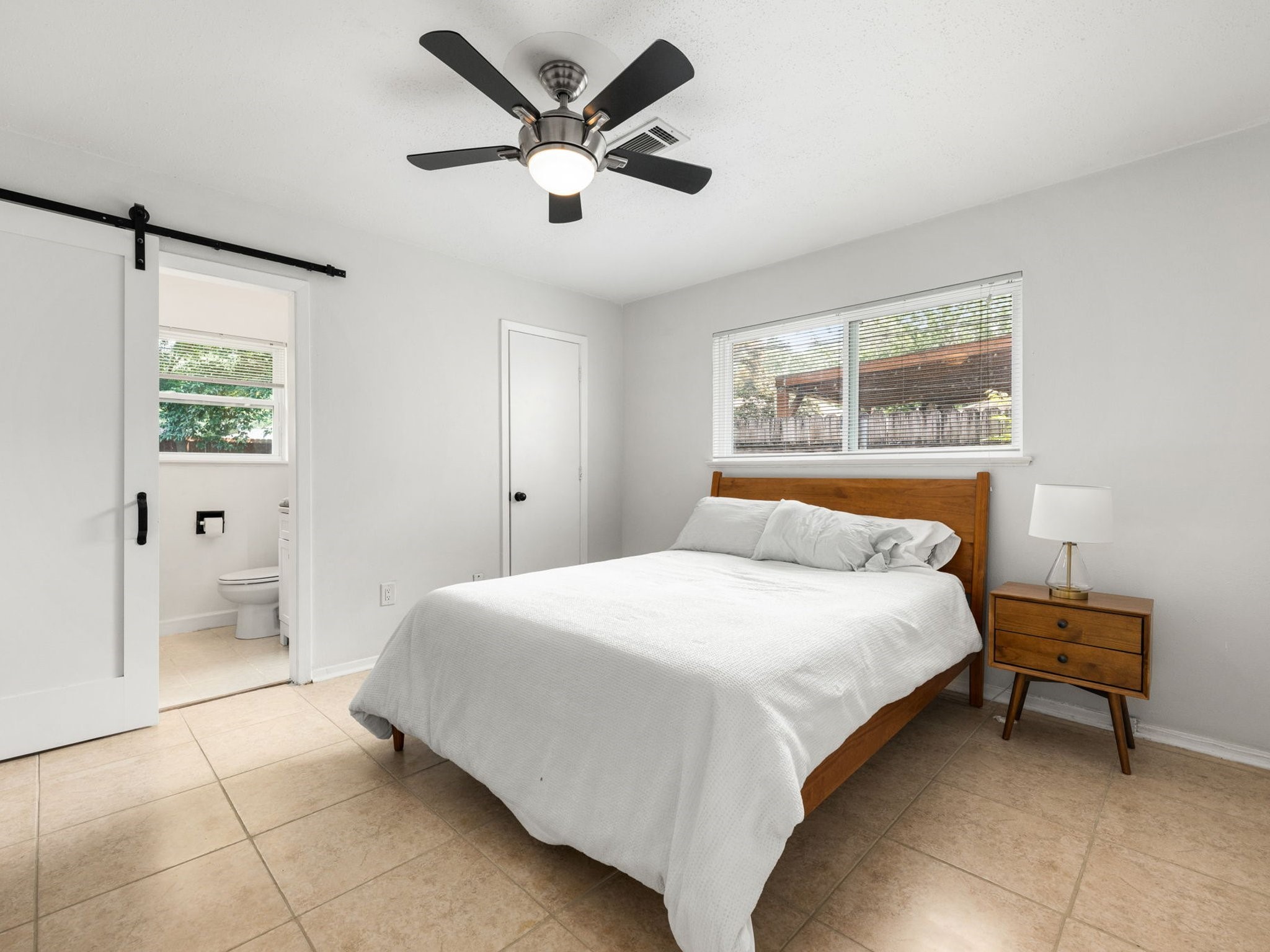 6006 Sanford Road , Houston, TX, 77096 | 43617100 | Realty Texas LLC