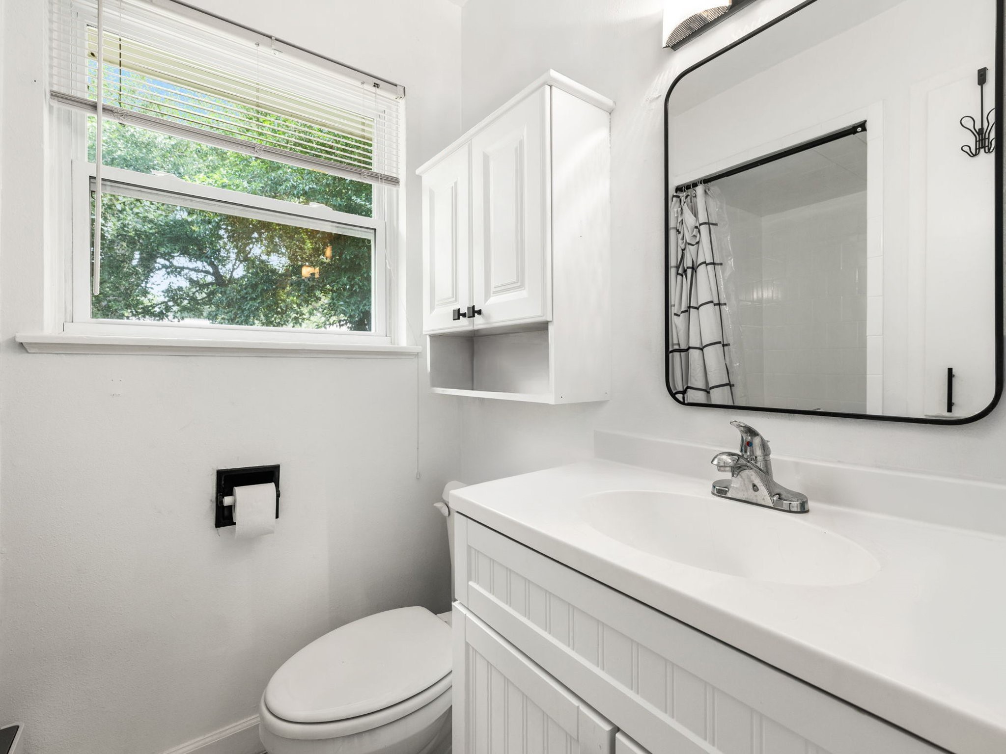 6006 Sanford Road , Houston, TX, 77096 | 43617100 | Realty Texas LLC