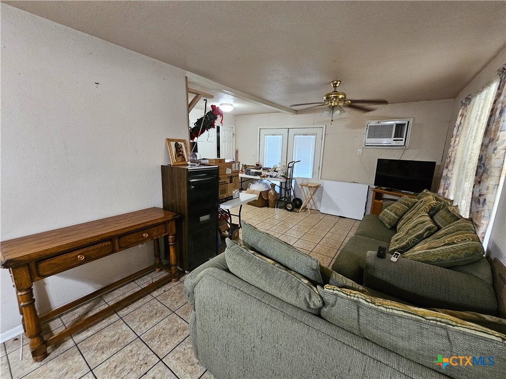 2717 Ceralvo Street, San Antonio, TX, 78237 | 545215 | Realty Texas LLC