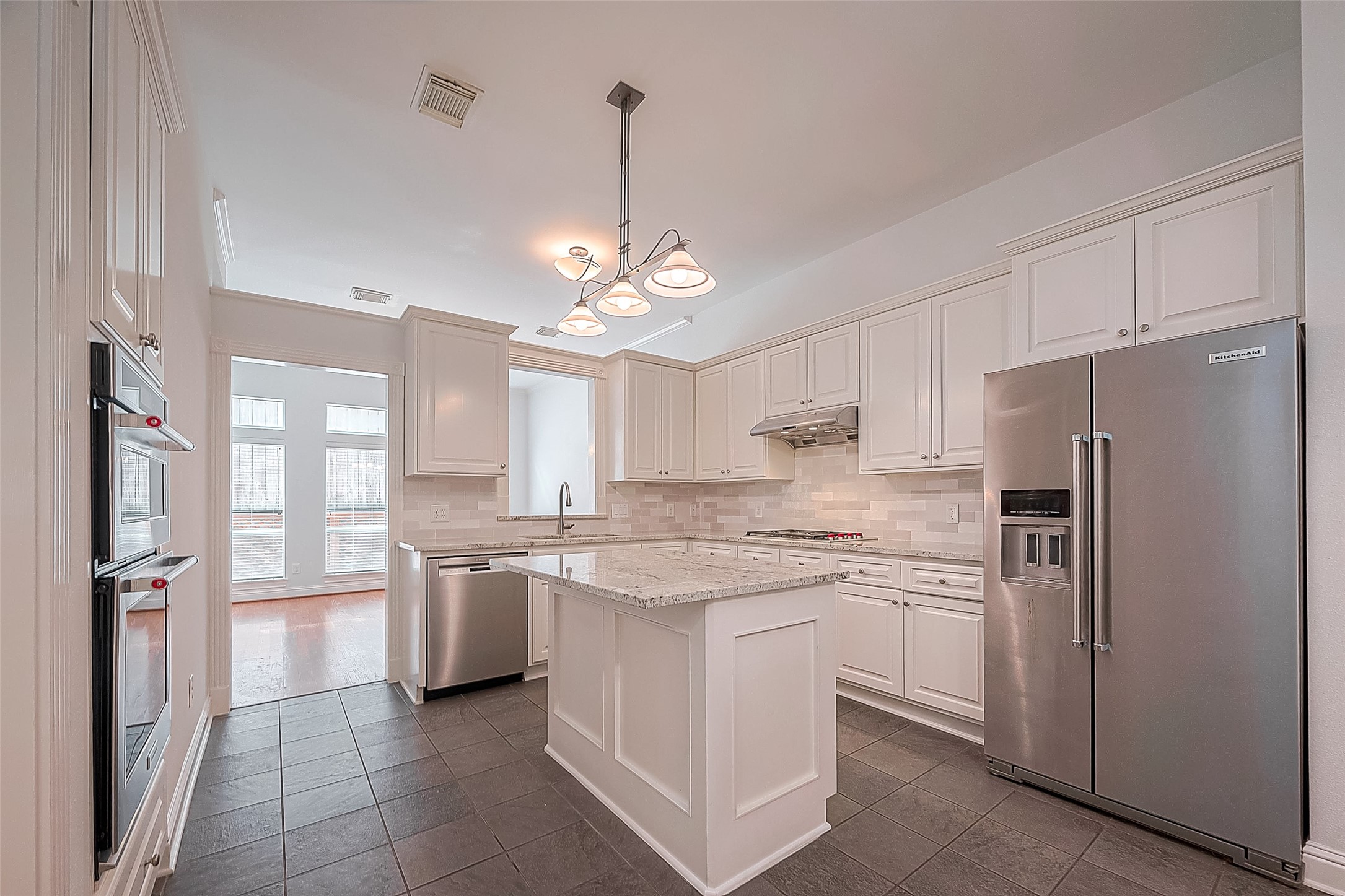 4720 Post Oak Timber Drive 28 , Houston, TX, 77056 | 82422770 | Realty Texas LLC