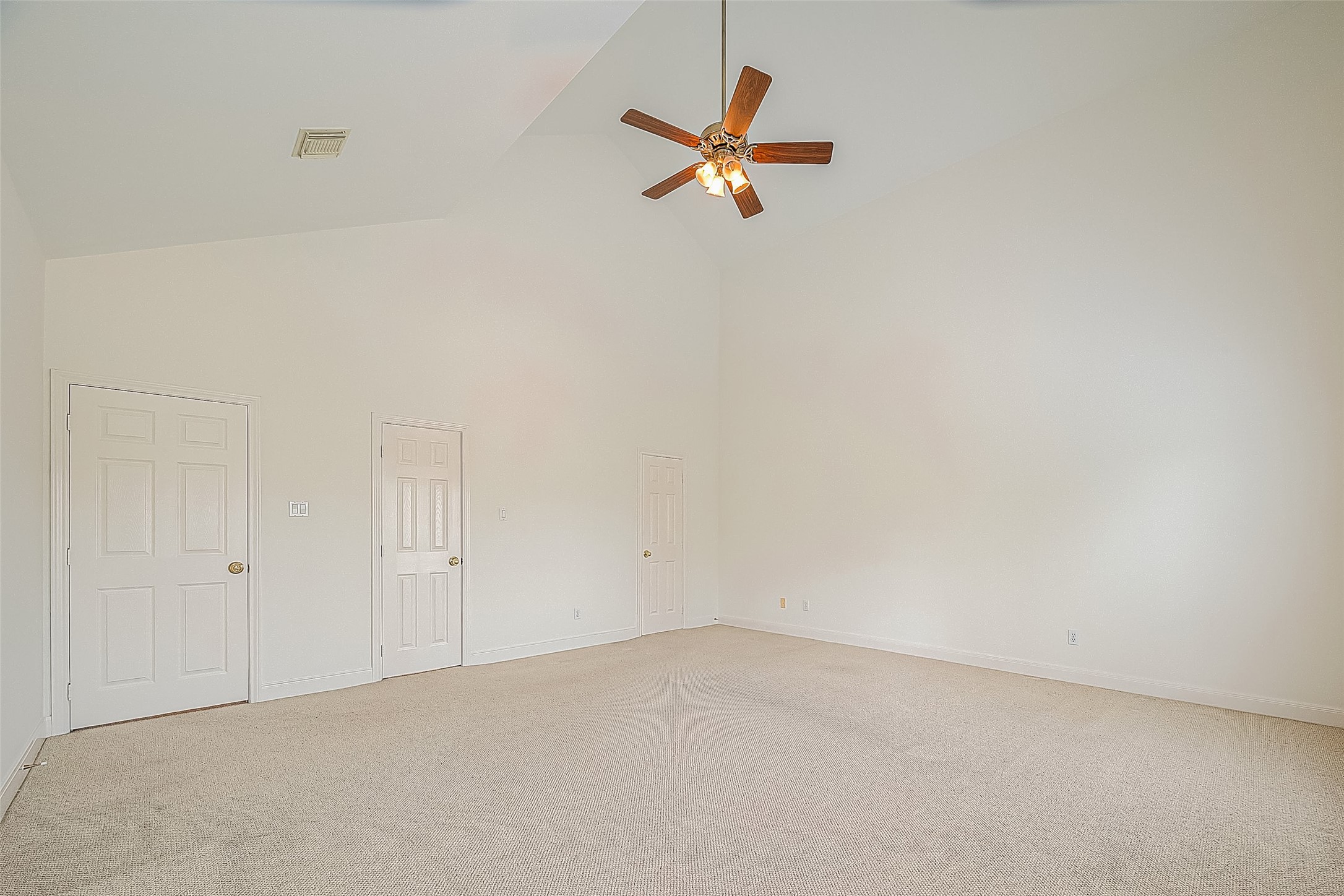 4720 Post Oak Timber Drive 28 , Houston, TX, 77056 | 82422770 | Realty Texas LLC