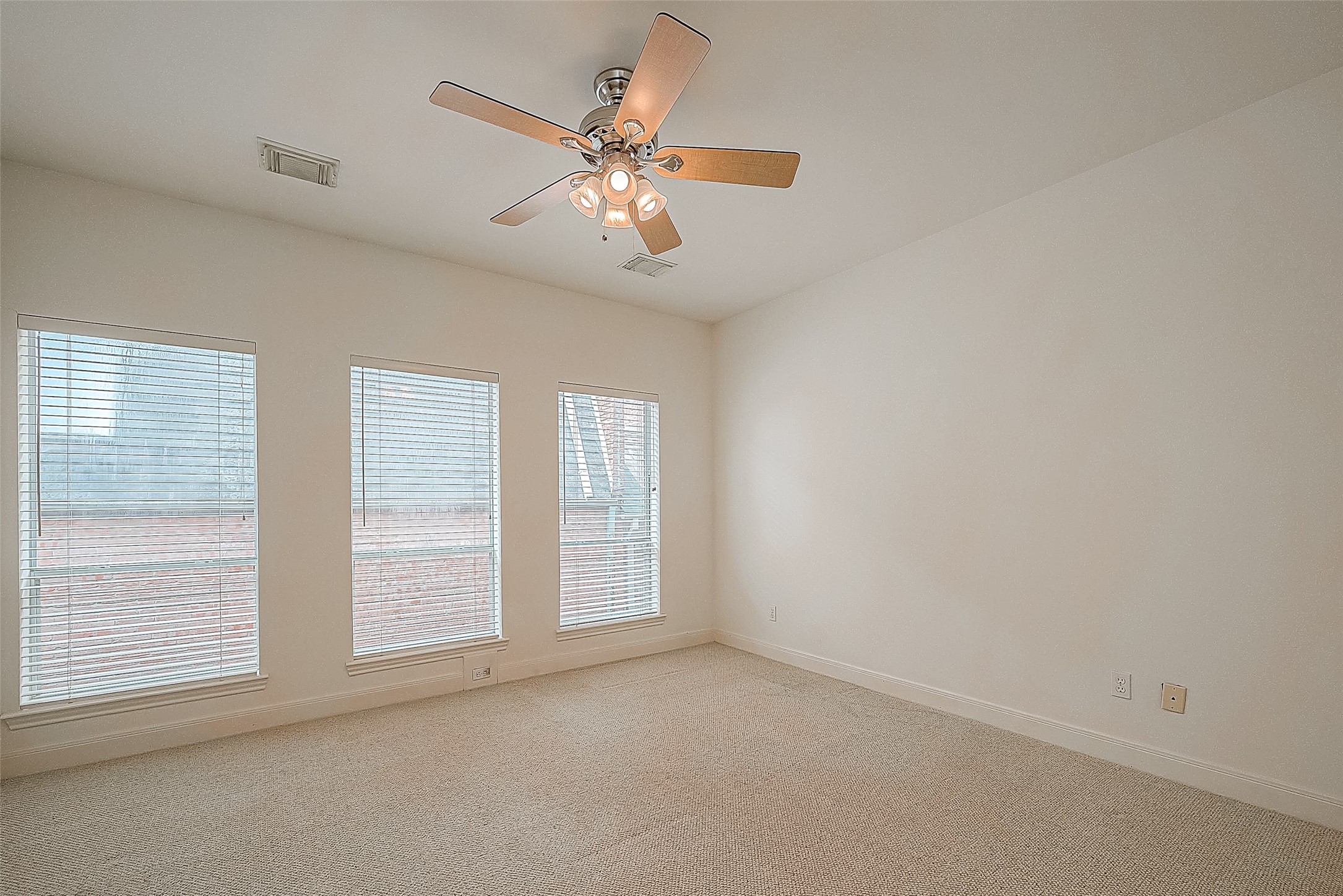 4720 Post Oak Timber Drive 28 , Houston, TX, 77056 | 82422770 | Realty Texas LLC