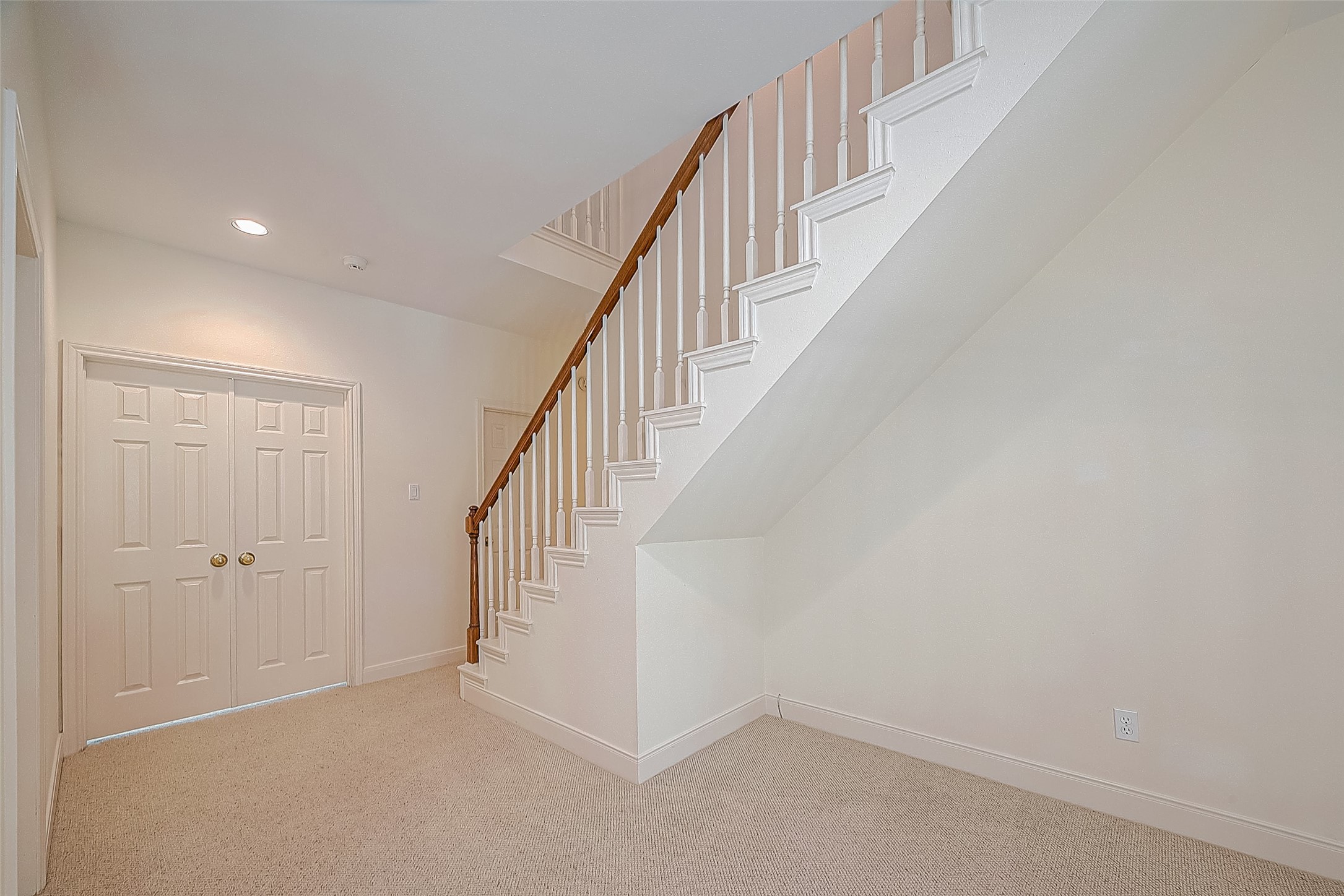 4720 Post Oak Timber Drive 28 , Houston, TX, 77056 | 82422770 | Realty Texas LLC