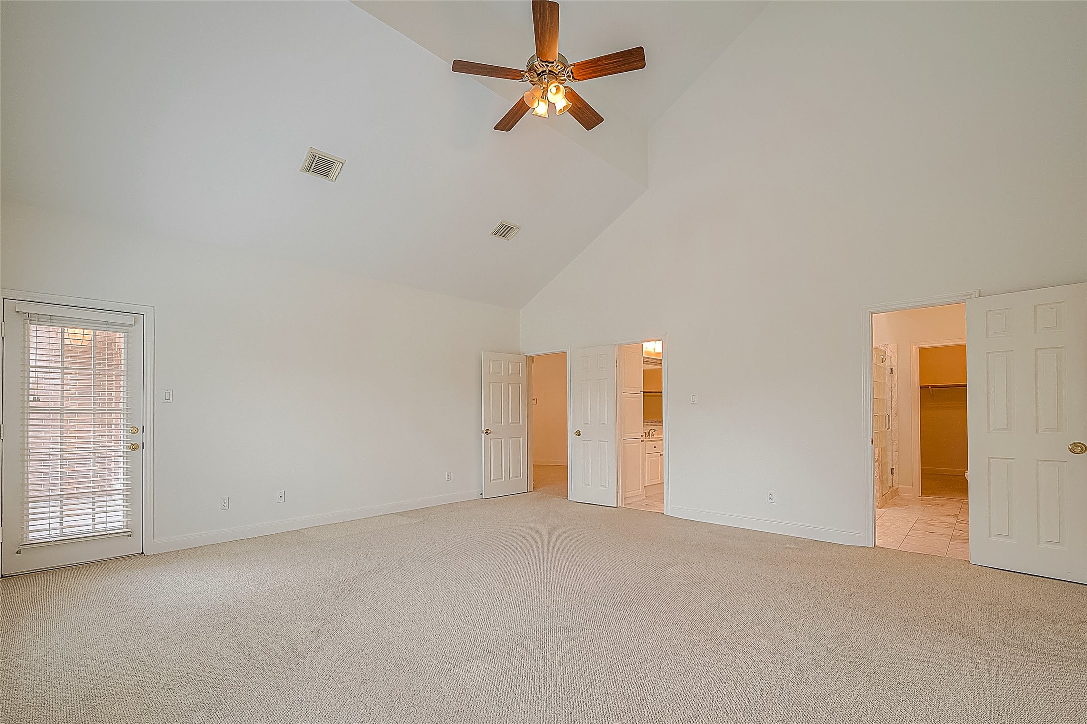 4720 Post Oak Timber Drive 28 , Houston, TX, 77056 | 82422770 | Realty Texas LLC