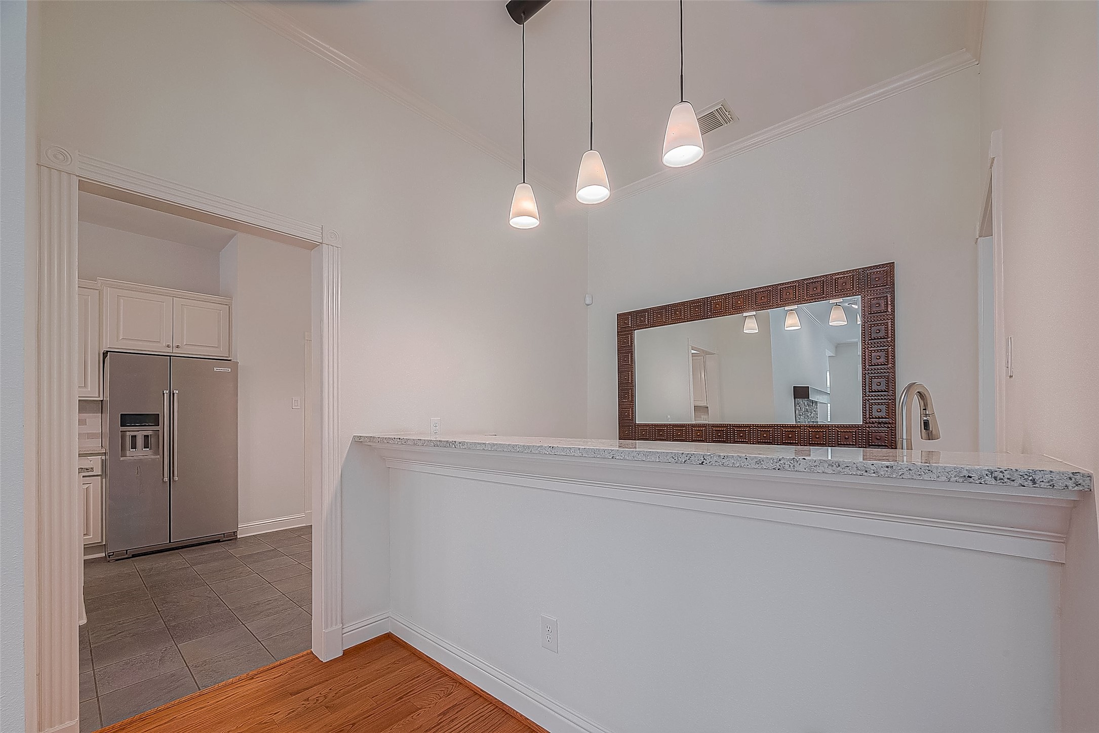 4720 Post Oak Timber Drive 28 , Houston, TX, 77056 | 82422770 | Realty Texas LLC